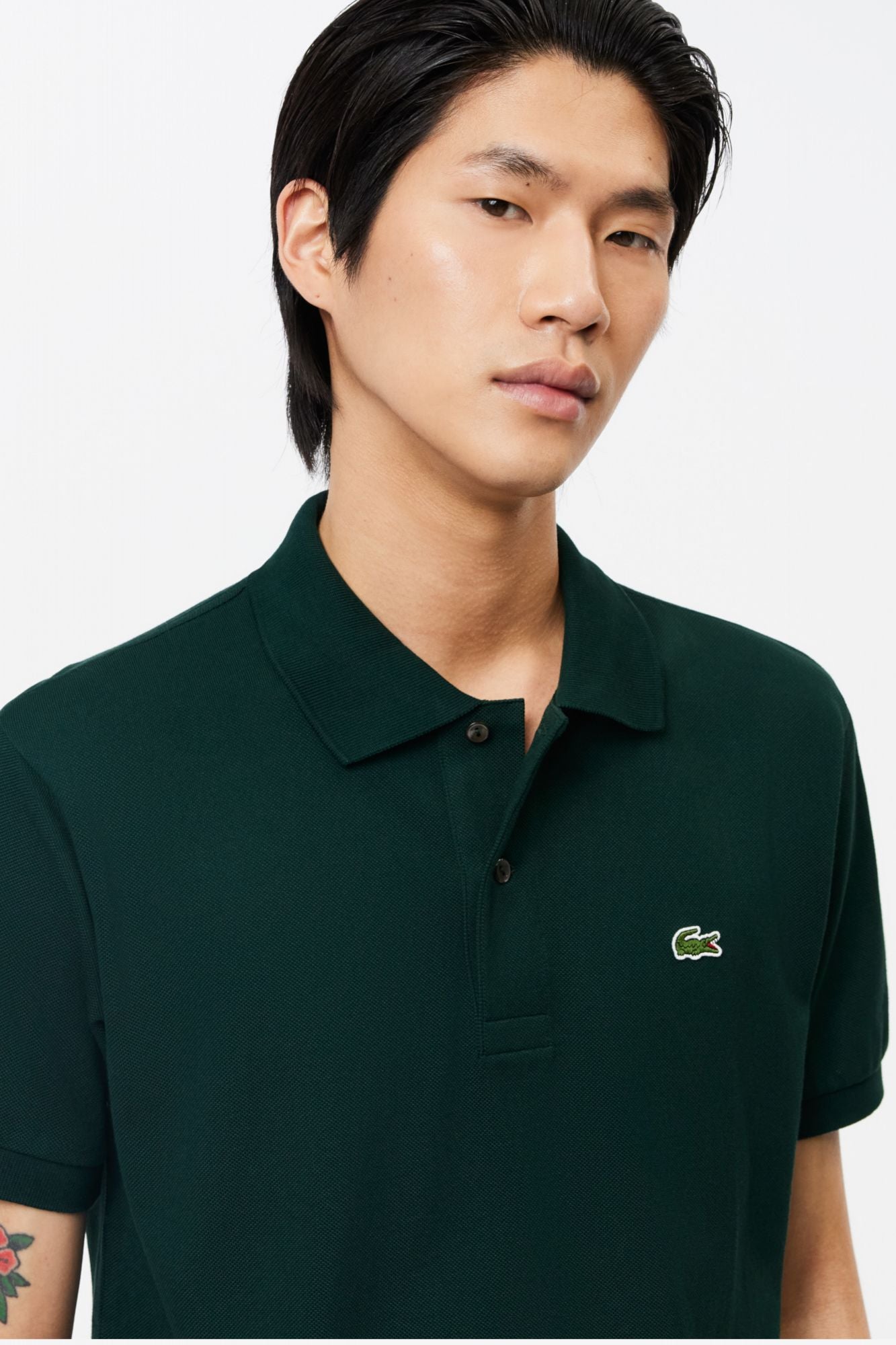 LACOSTE L1212 SHORT SLEEVED RIBBED COLLAR S en color VERDE (4)