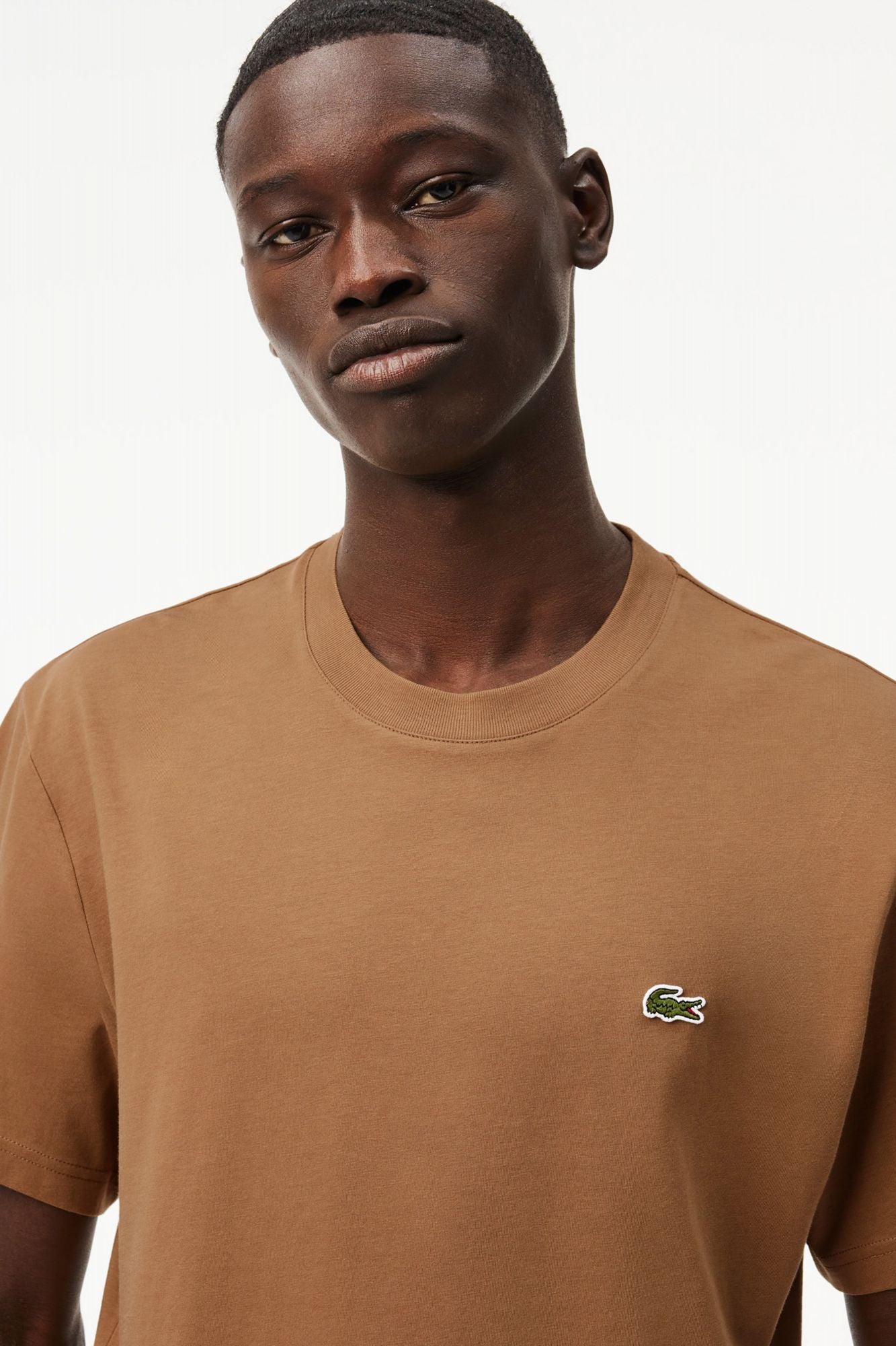 LACOSTE T-SHIRT en color MARRON (4)