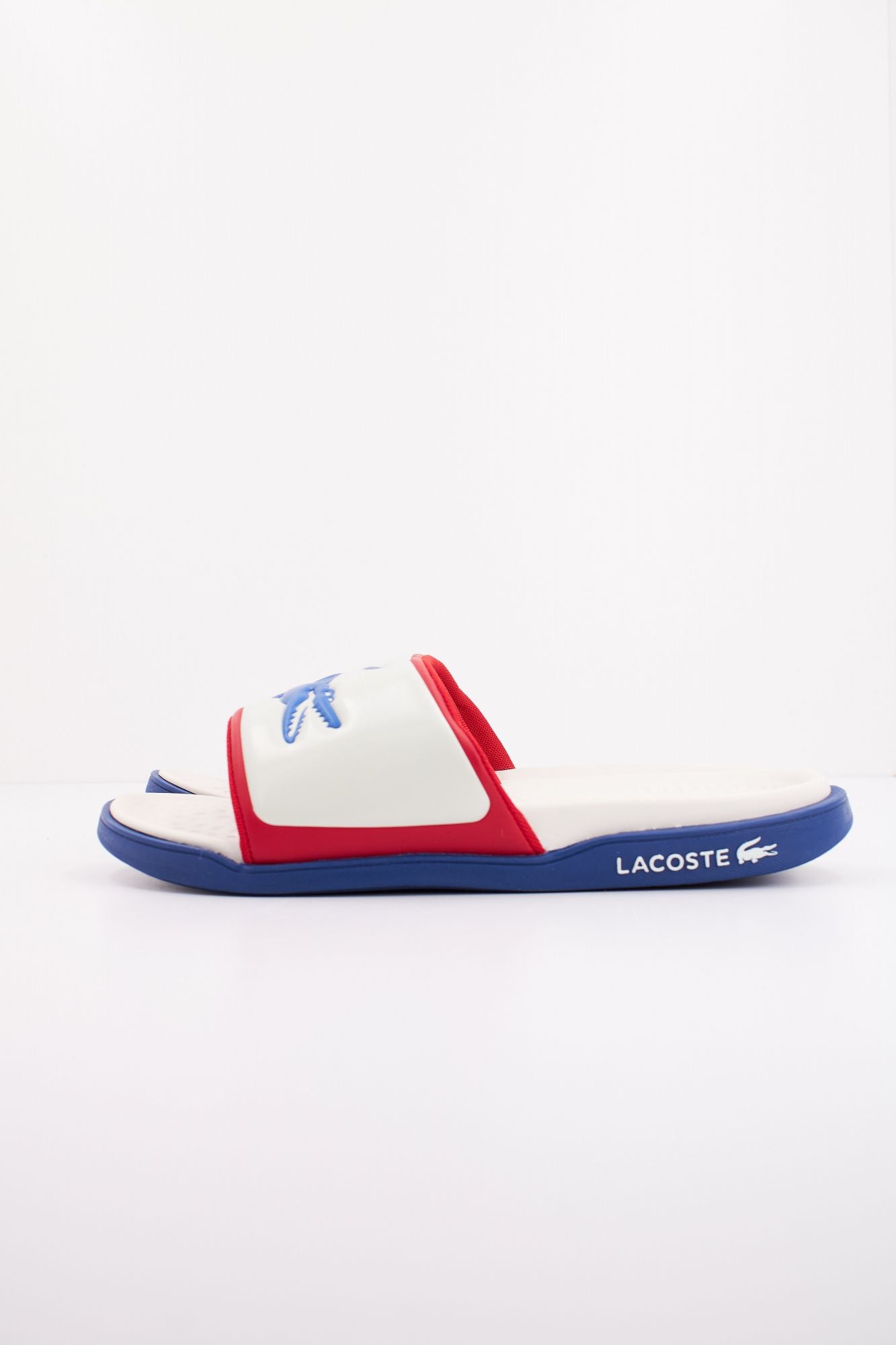 LACOSTE  SERVE SLIDE DUAL SYNTHETI en color BLANCO (1)