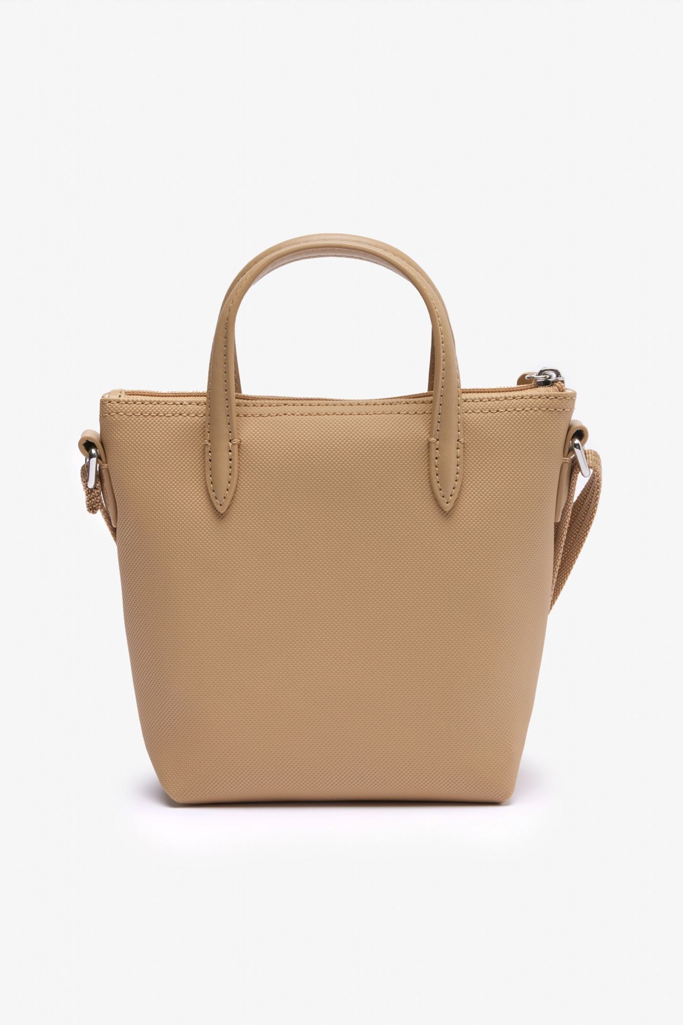 LACOSTE CONCEPT TOTE MIN en color MARRON CLARO (3)