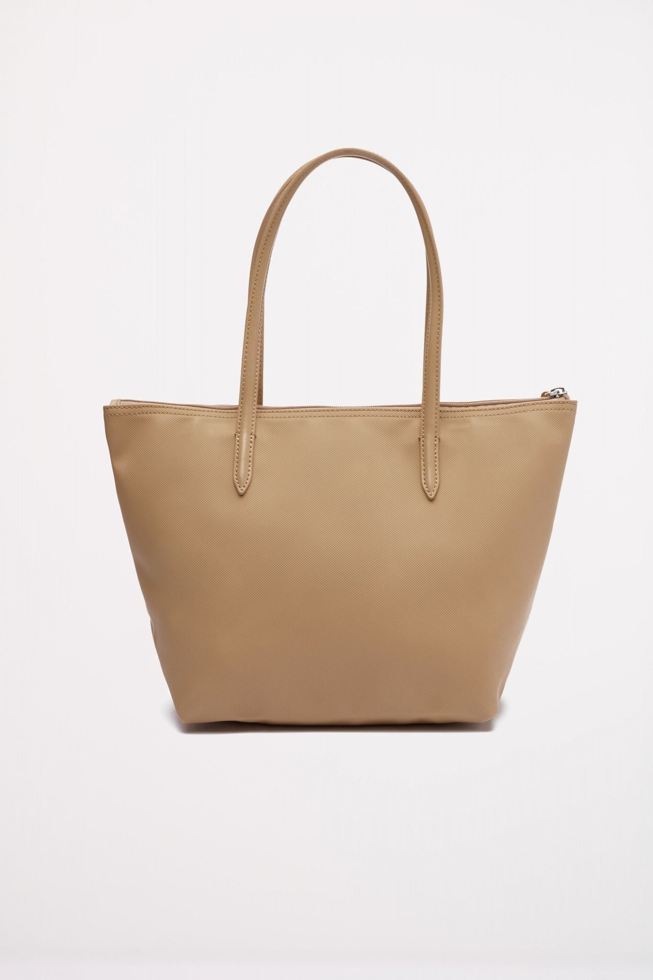 LACOSTE  L.12.12 CONCEPT SMALL SHOP en color MARRON CLARO (2)