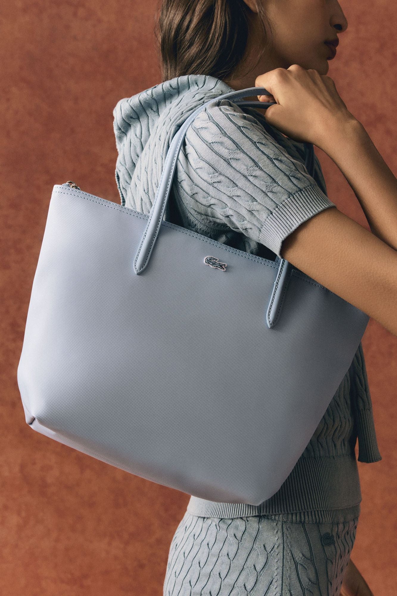 LACOSTE  L.12.12 CONCEPT SMALL SHOP en color AZUL (4)