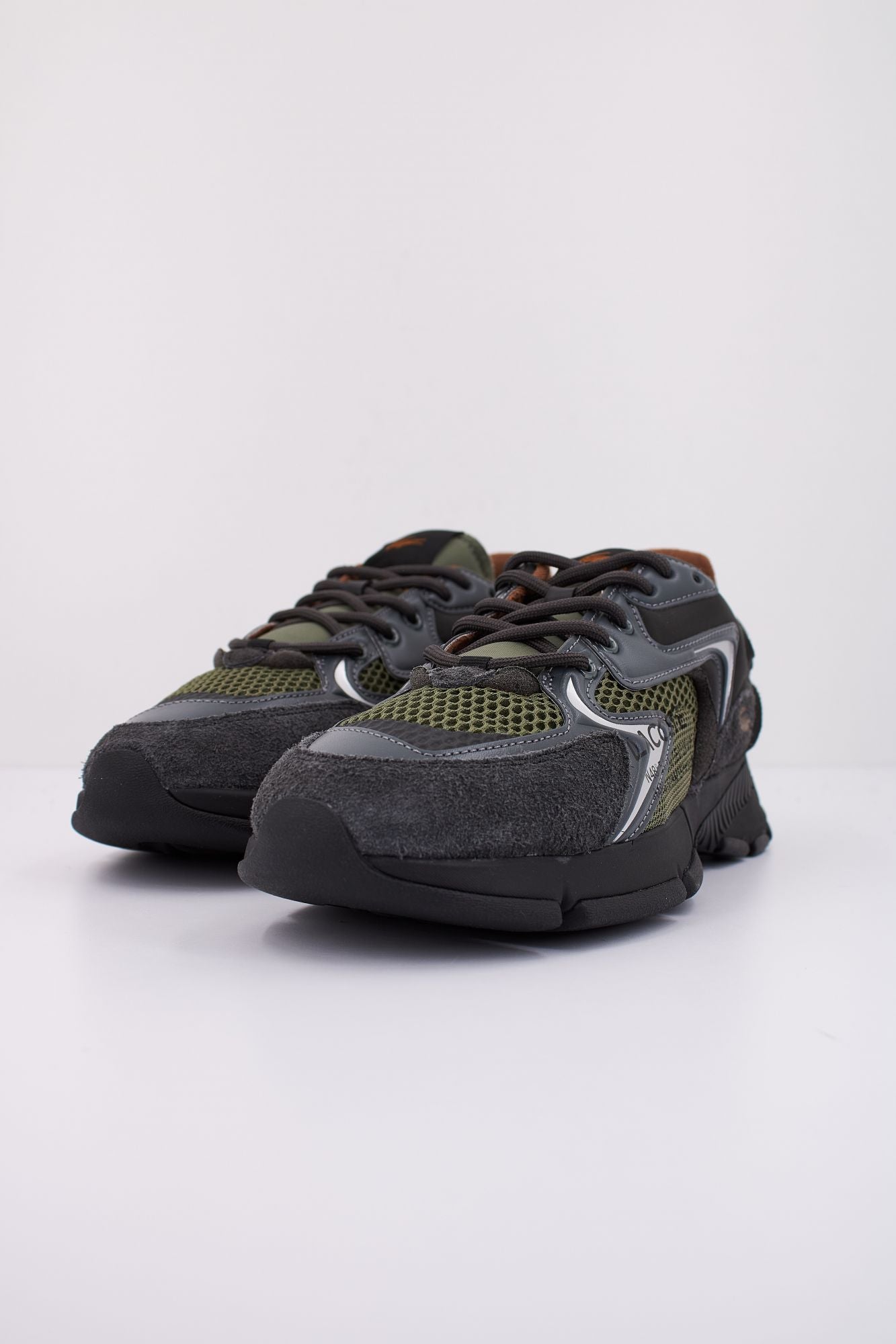 LACOSTE L003 NEO en color GRIS (2)