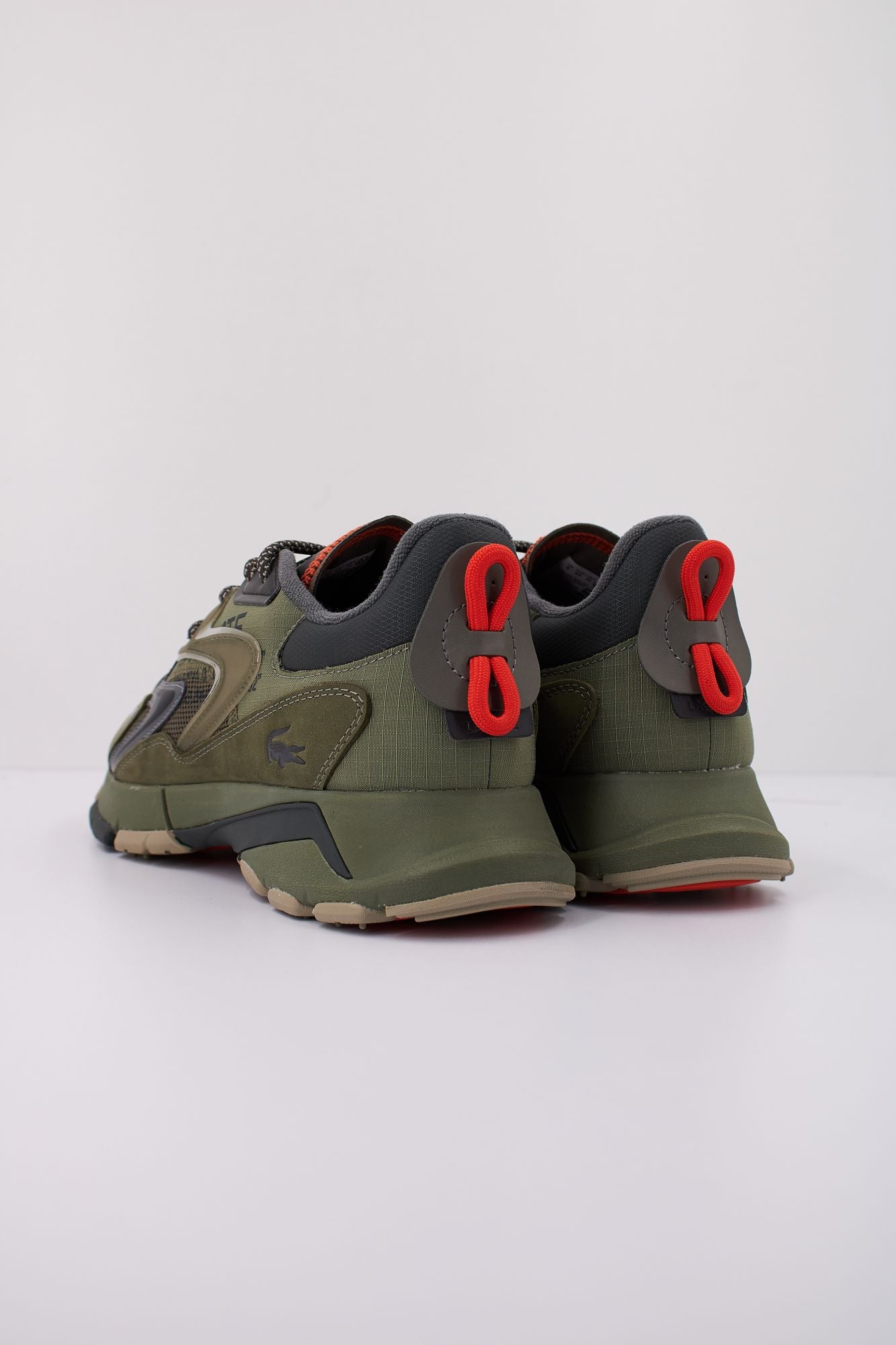 LACOSTE L003 NEO en color VERDE (4)