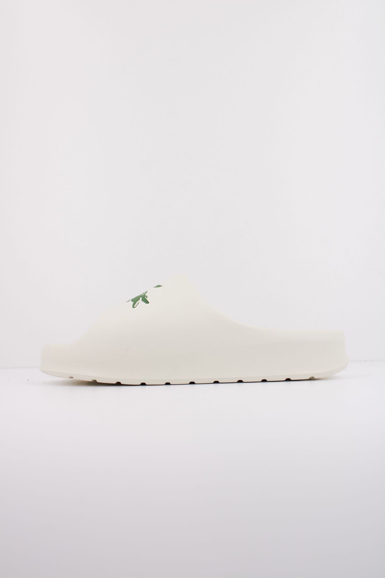LACOSTE  MEN'S SERVE SLIDE 2.0 en color BLANCO (1)