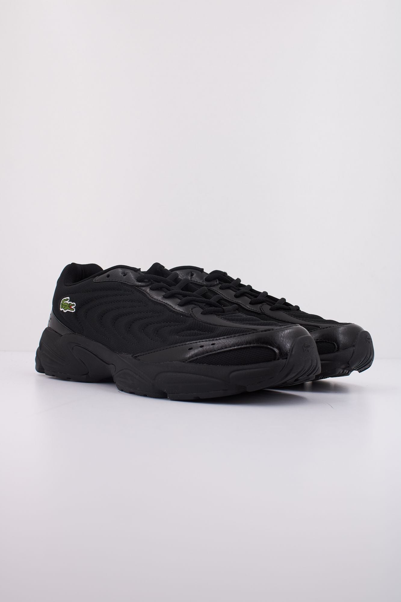 LACOSTE  STORM 96 2K LITE SN en color NEGRO (2)