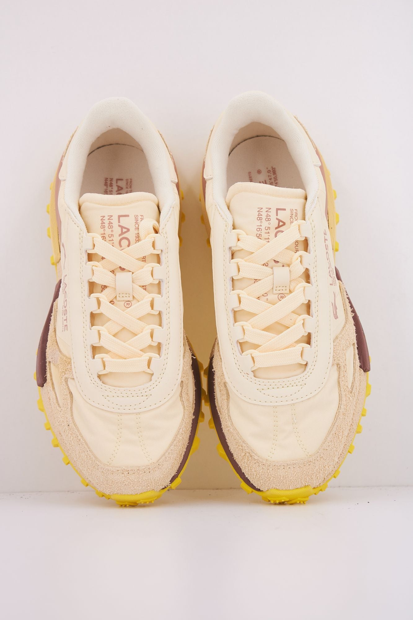 LACOSTE ELITE ACTIVE  en color AMARILLO (3)
