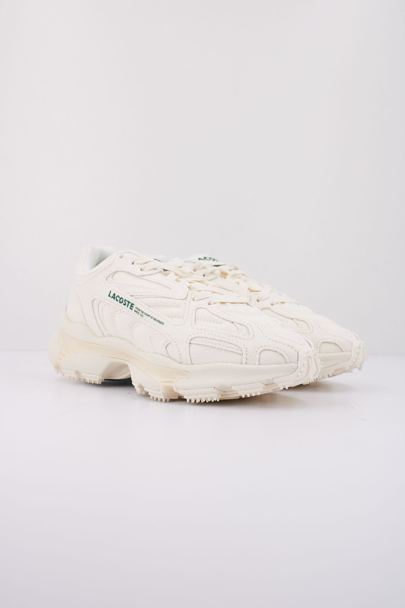 LACOSTE L003 2K24  en color BLANCO (2)