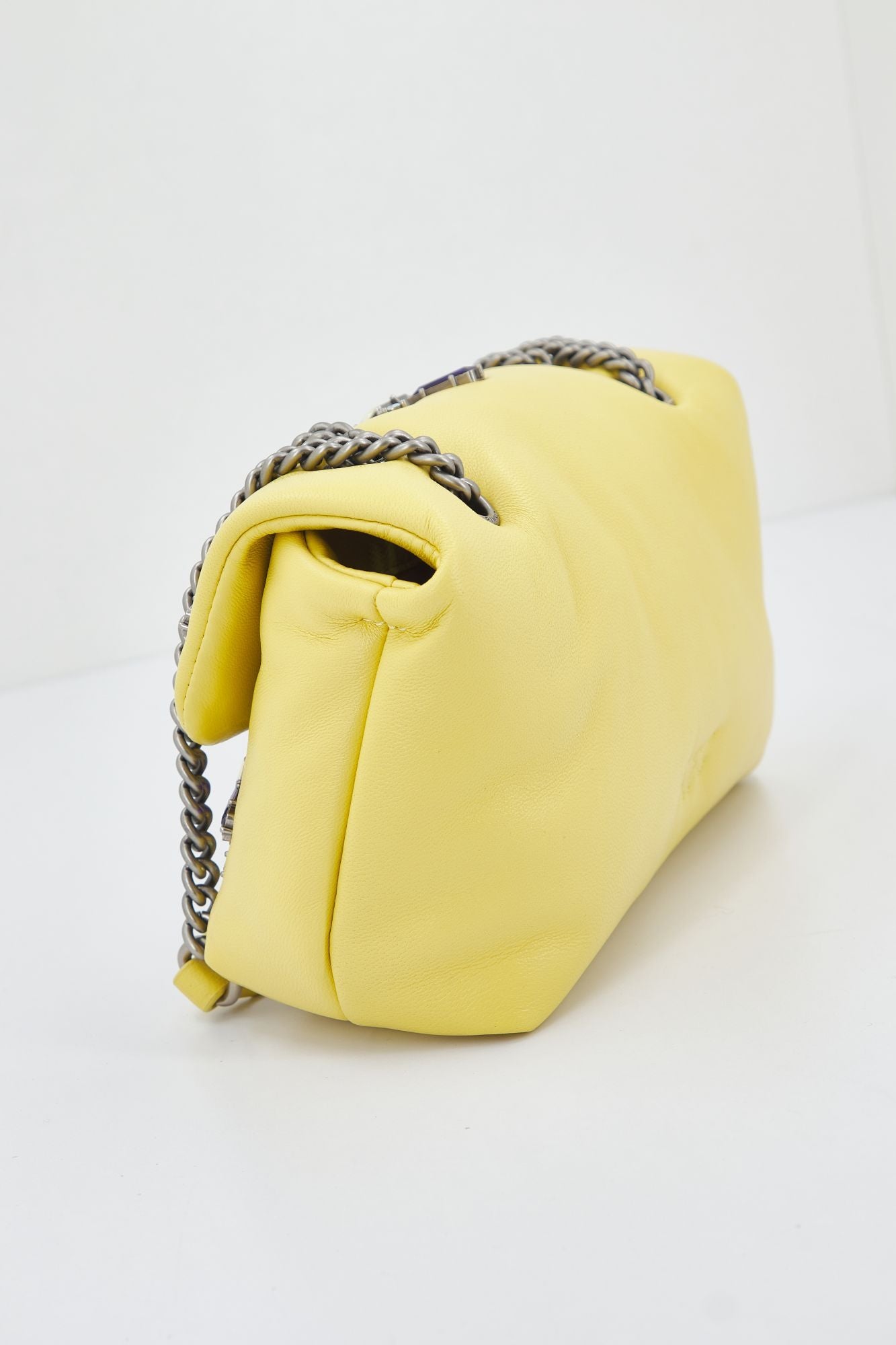 PINKO  LOVE MINI PUFF CL SHEEP en color AMARILLO (2)
