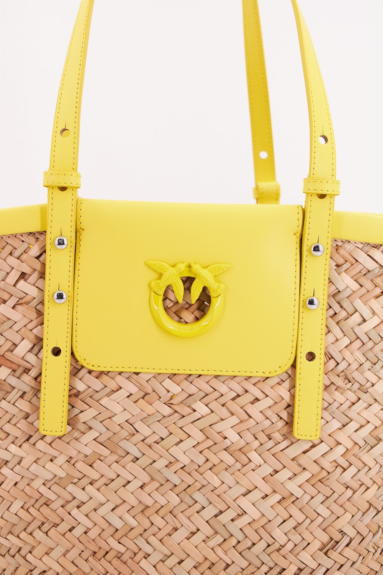 PINKO  LOVE SUMMER BASKET en color AMARILLO (4)