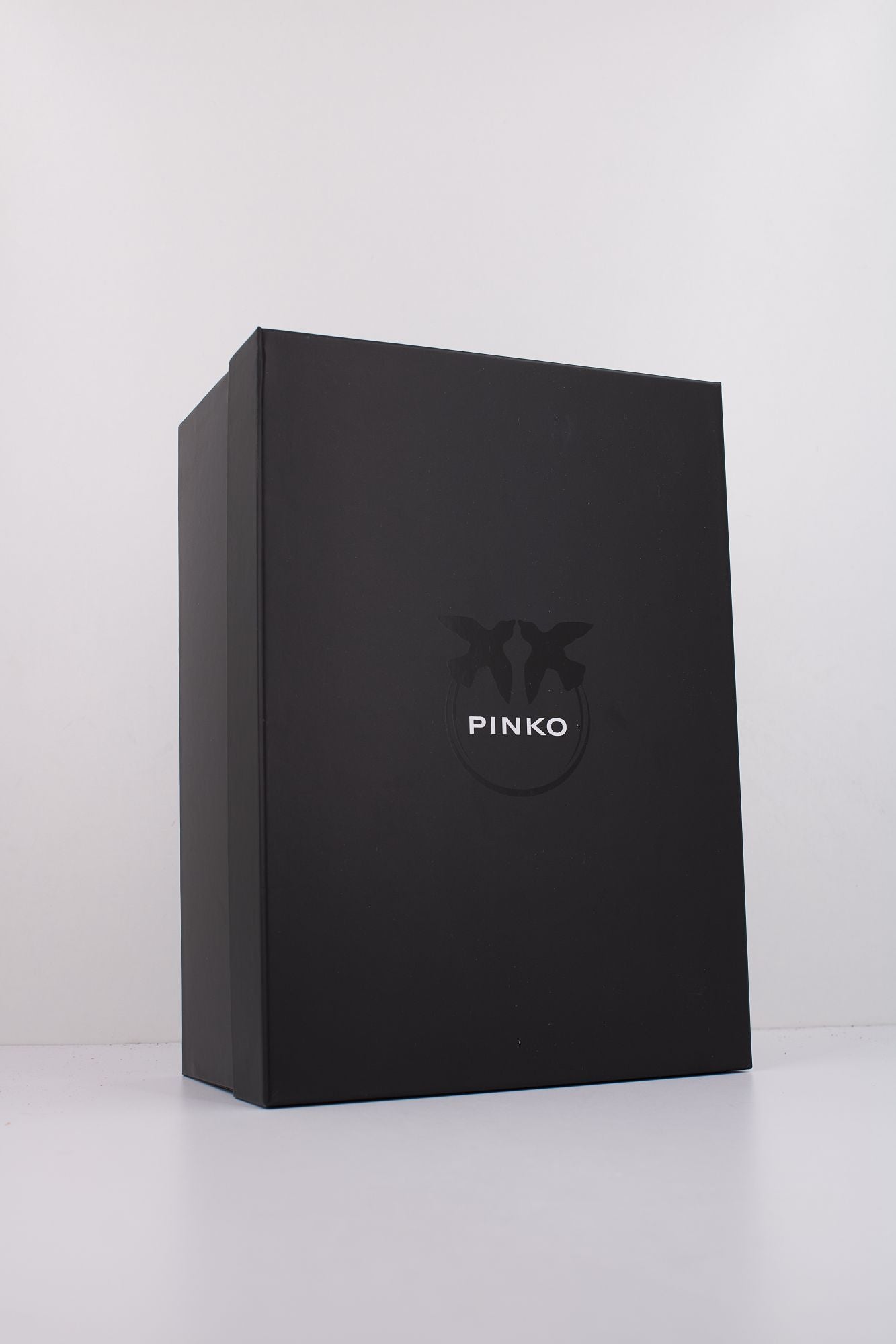 PINKO KATE 02 en color NEGRO (6)