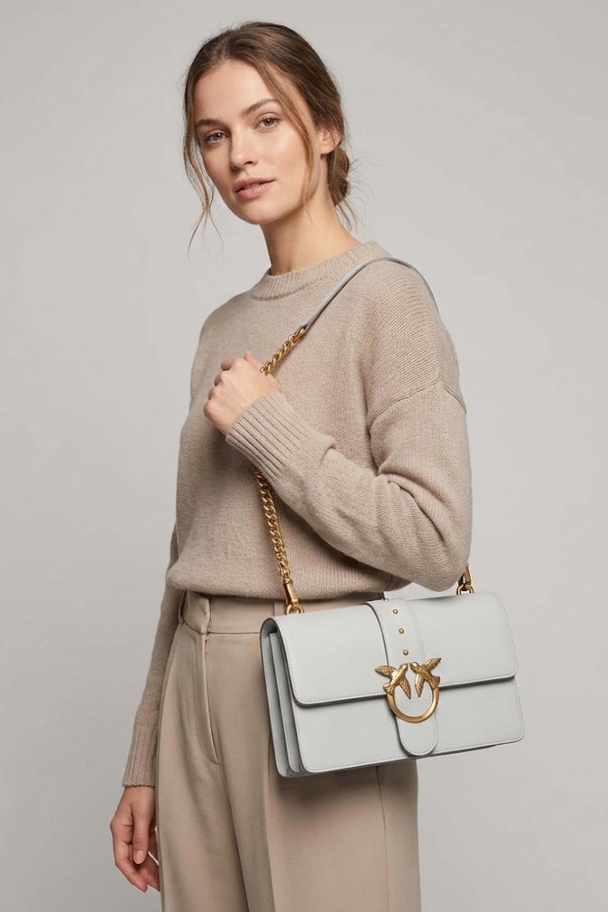 PINKO  LOVE ONE CLASSIC ST. CL  en color GRIS (1)