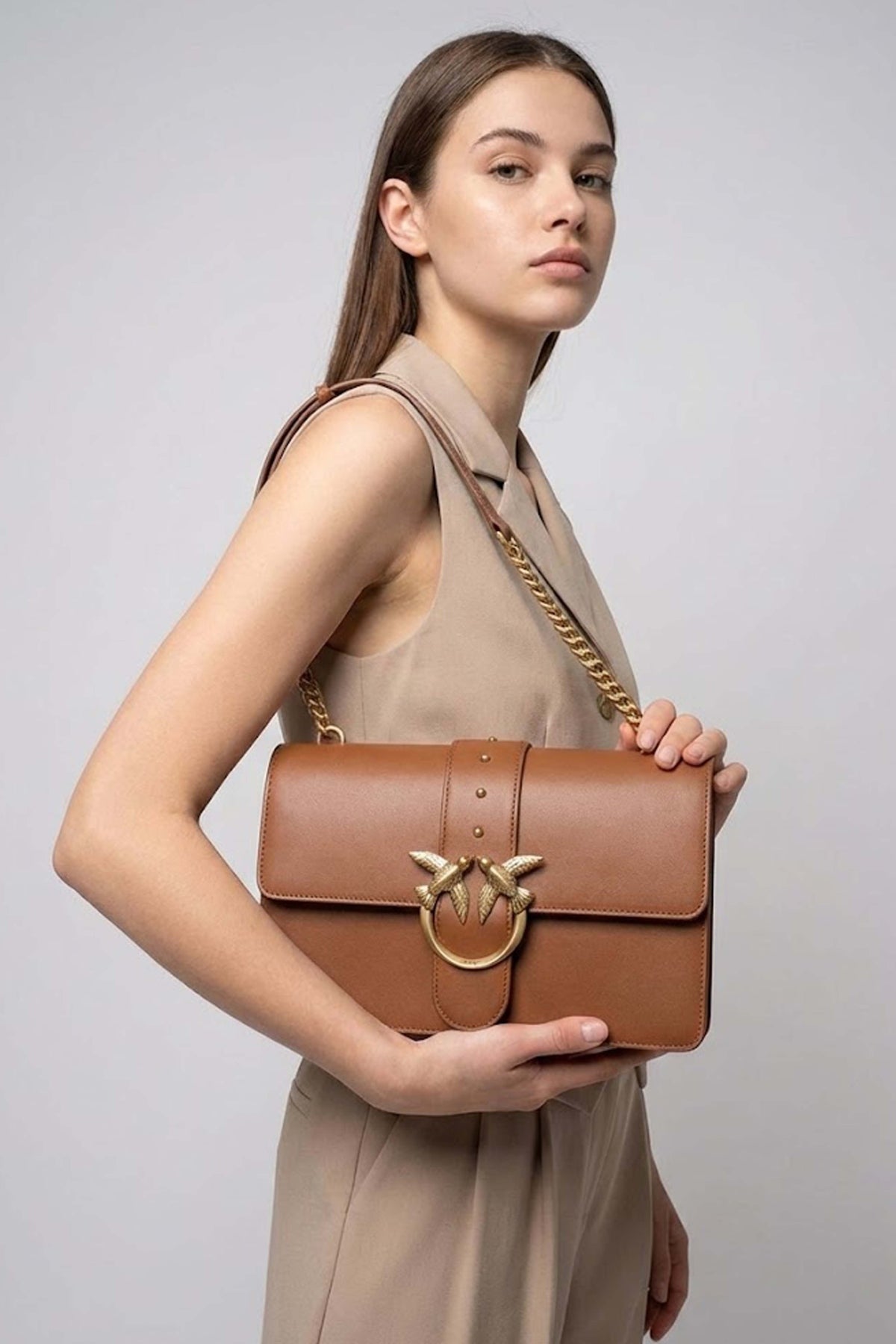 PINKO  LOVE ONE CLASSIC ST. CL  en color MARRON (1)