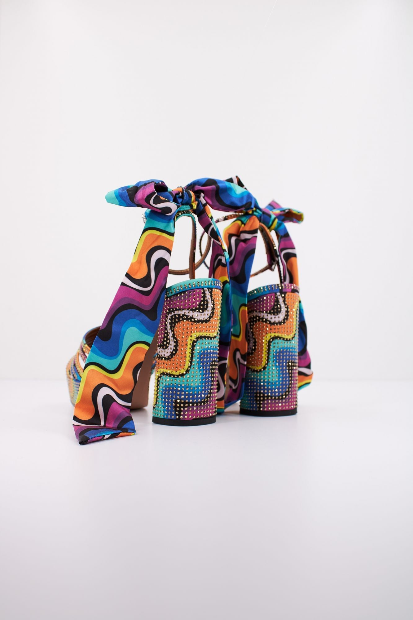 KURT GEIGER LONDON PIERRA ANKLE TIE PLATFO en color MULTICOLOR (3)