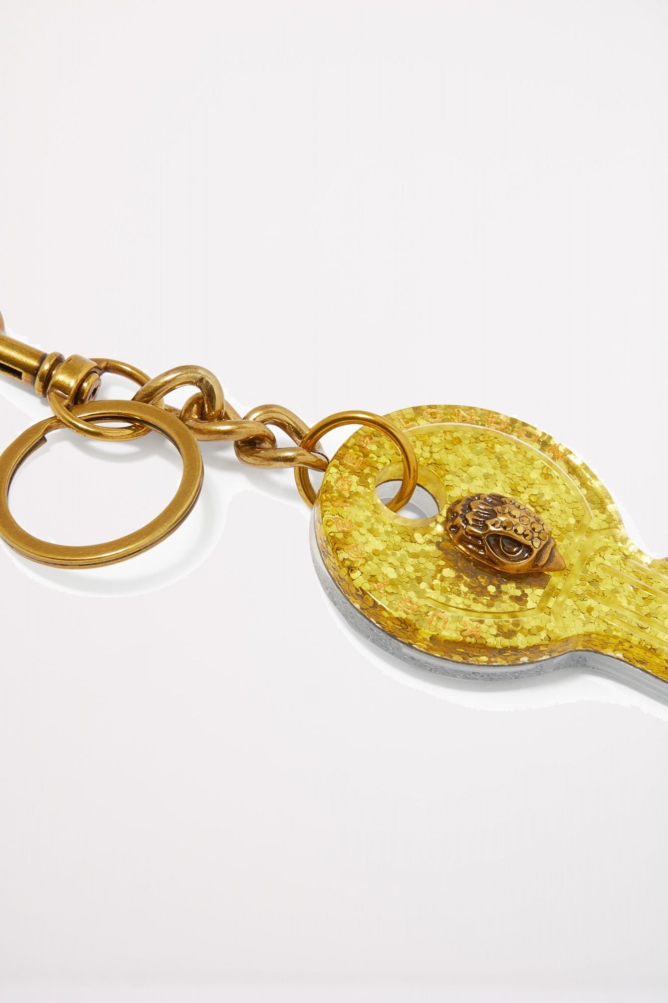 KURT GEIGER LONDON KEY KEYRING en color AMARILLO (3)
