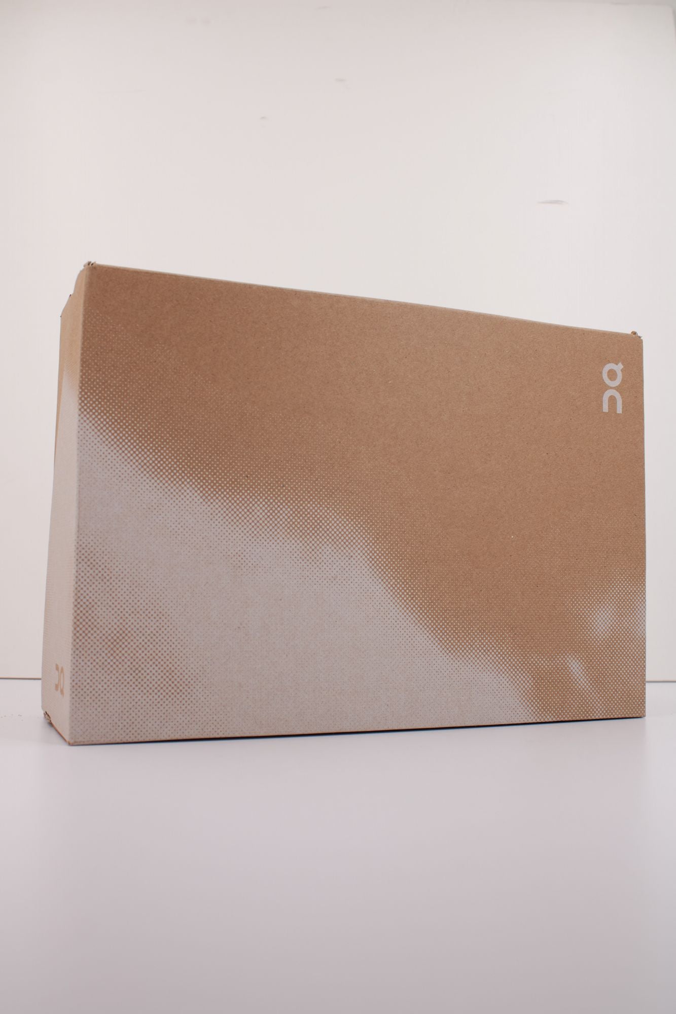 ON RUNNING CLOUDNOVA 2 W en color BLANCO (6)