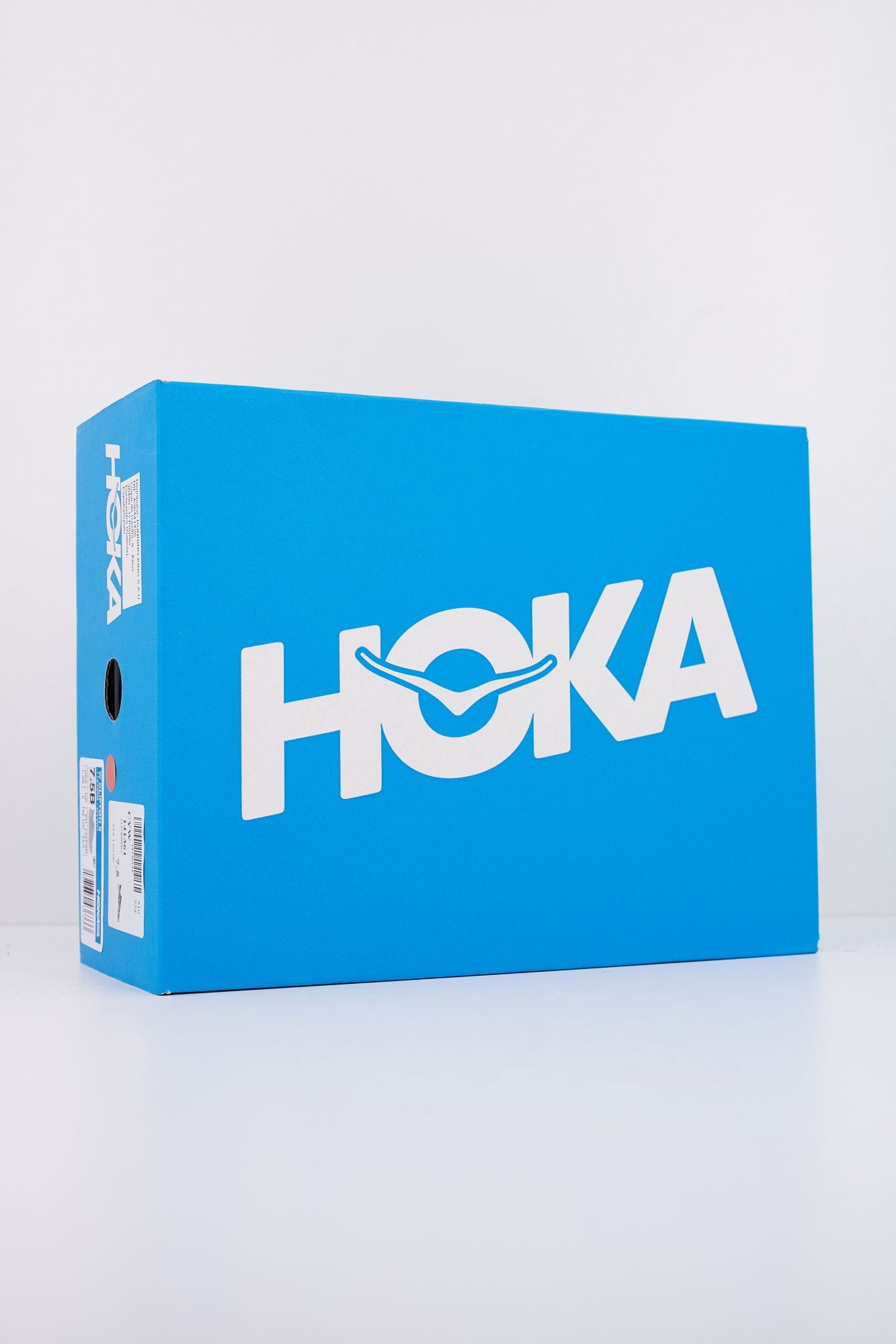 HOKA CLIFTON 9 en color BLANCO (6)