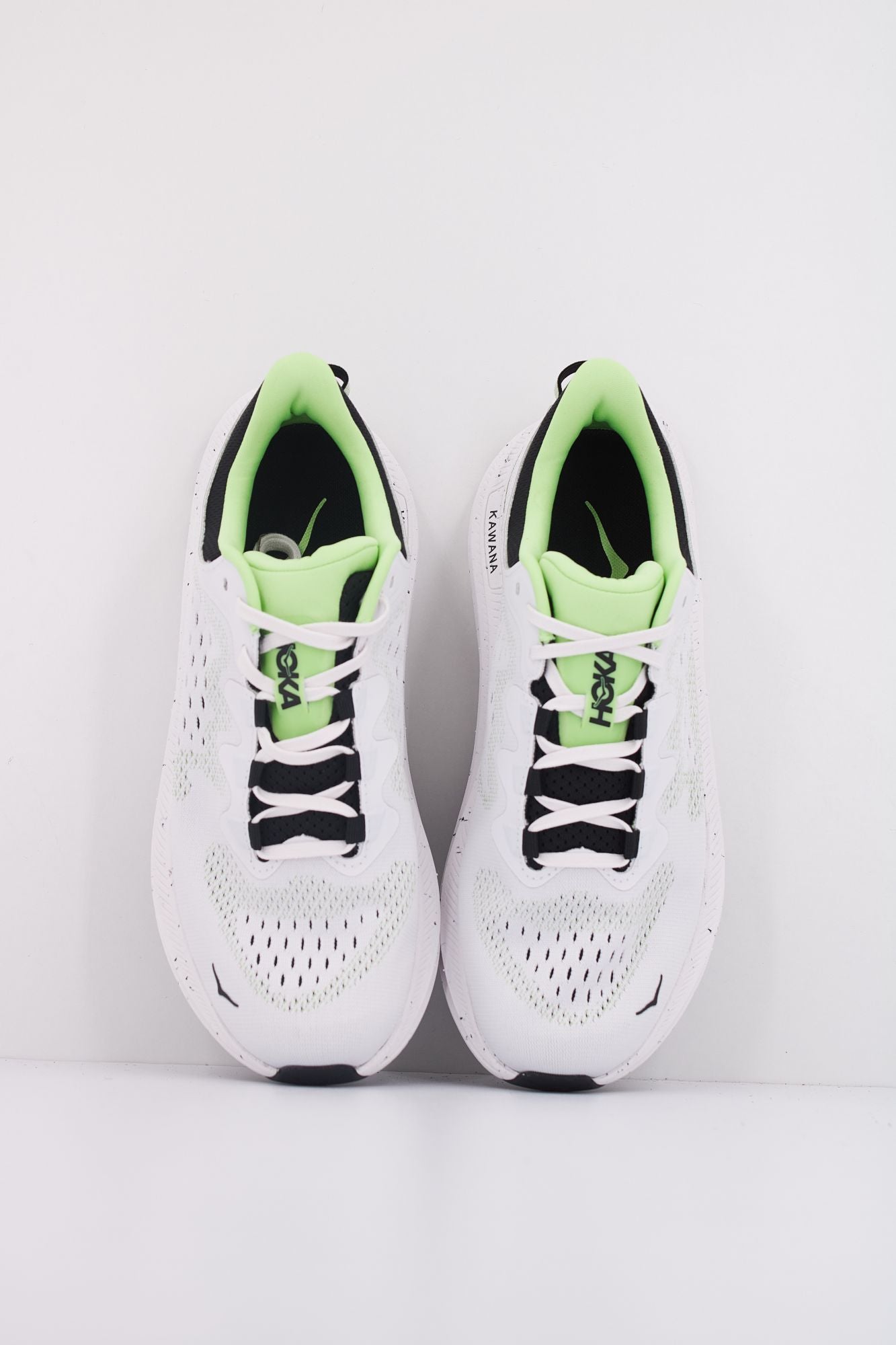 HOKA KAWANA 2 en color BLANCO (2)