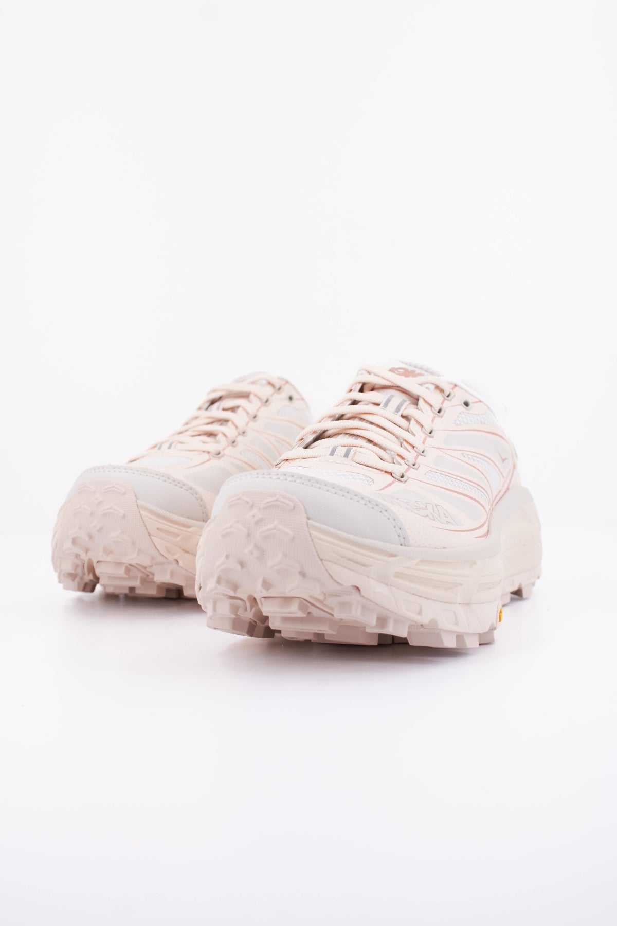 HOKA U MAFATE SPEED 2 en color ROSA (2)