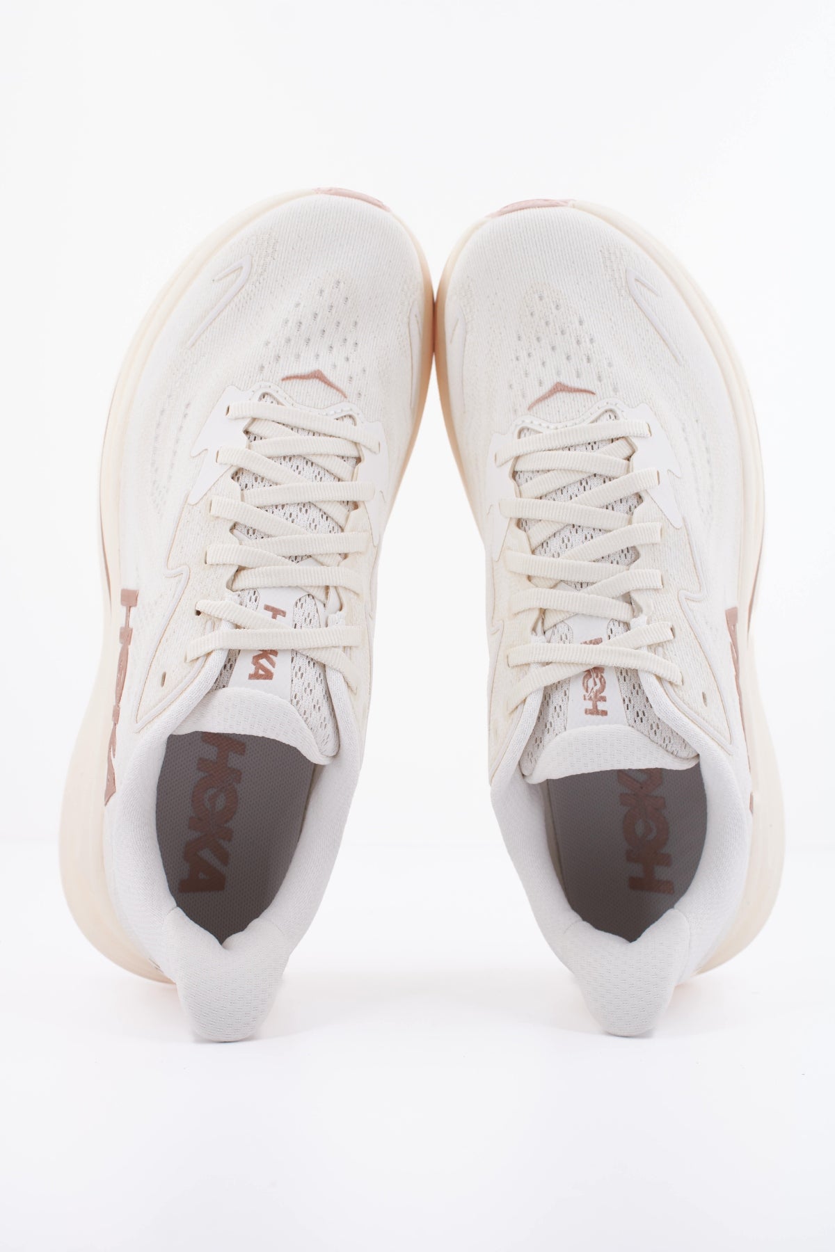 HOKA W CLIFTON 10 en color BLANCO (3)
