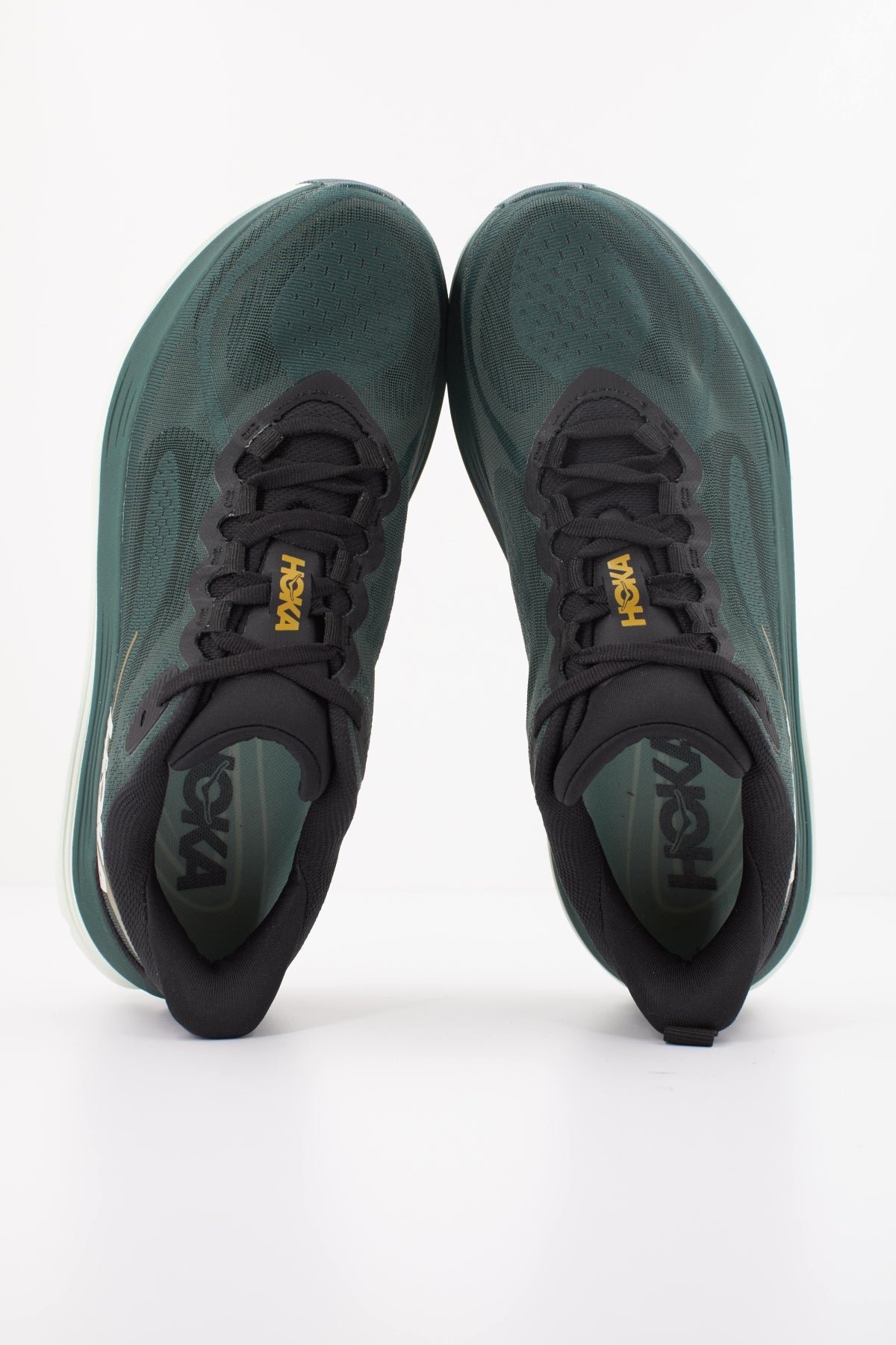 HOKA KAWANA 3 en color VERDE (3)
