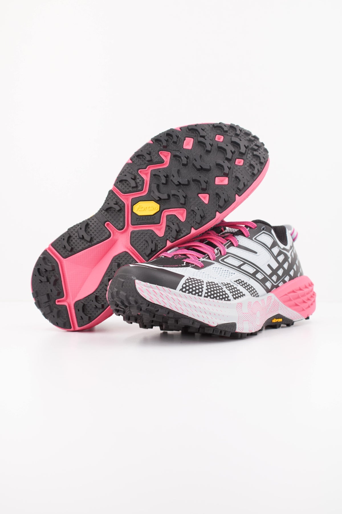 HOKA ZAPATILLA U SPEEDGOAT 2 en color GRIS (5)