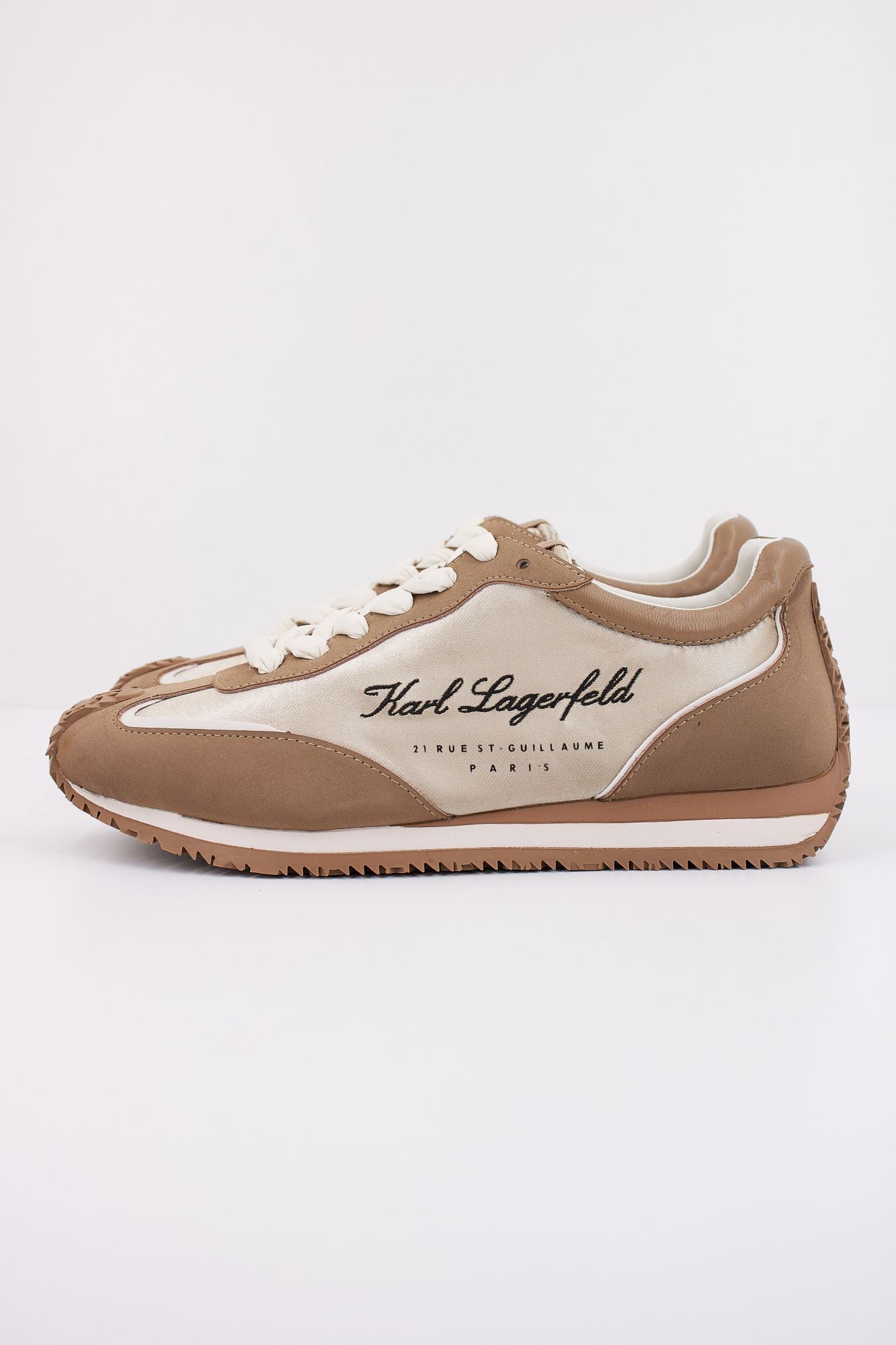 KARL LAGERFELD VELOCETTE HOTEL  en color MARRON CLARO (1)