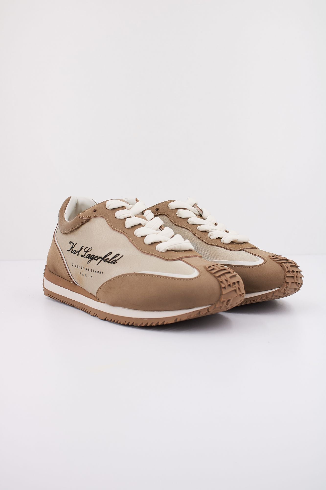 KARL LAGERFELD VELOCETTE HOTEL  en color MARRON CLARO (2)