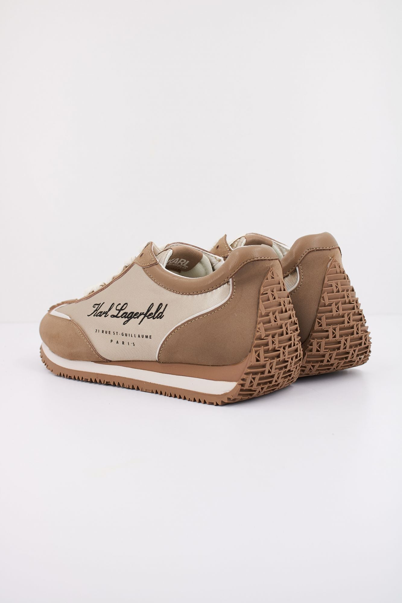KARL LAGERFELD VELOCETTE HOTEL  en color MARRON CLARO (4)