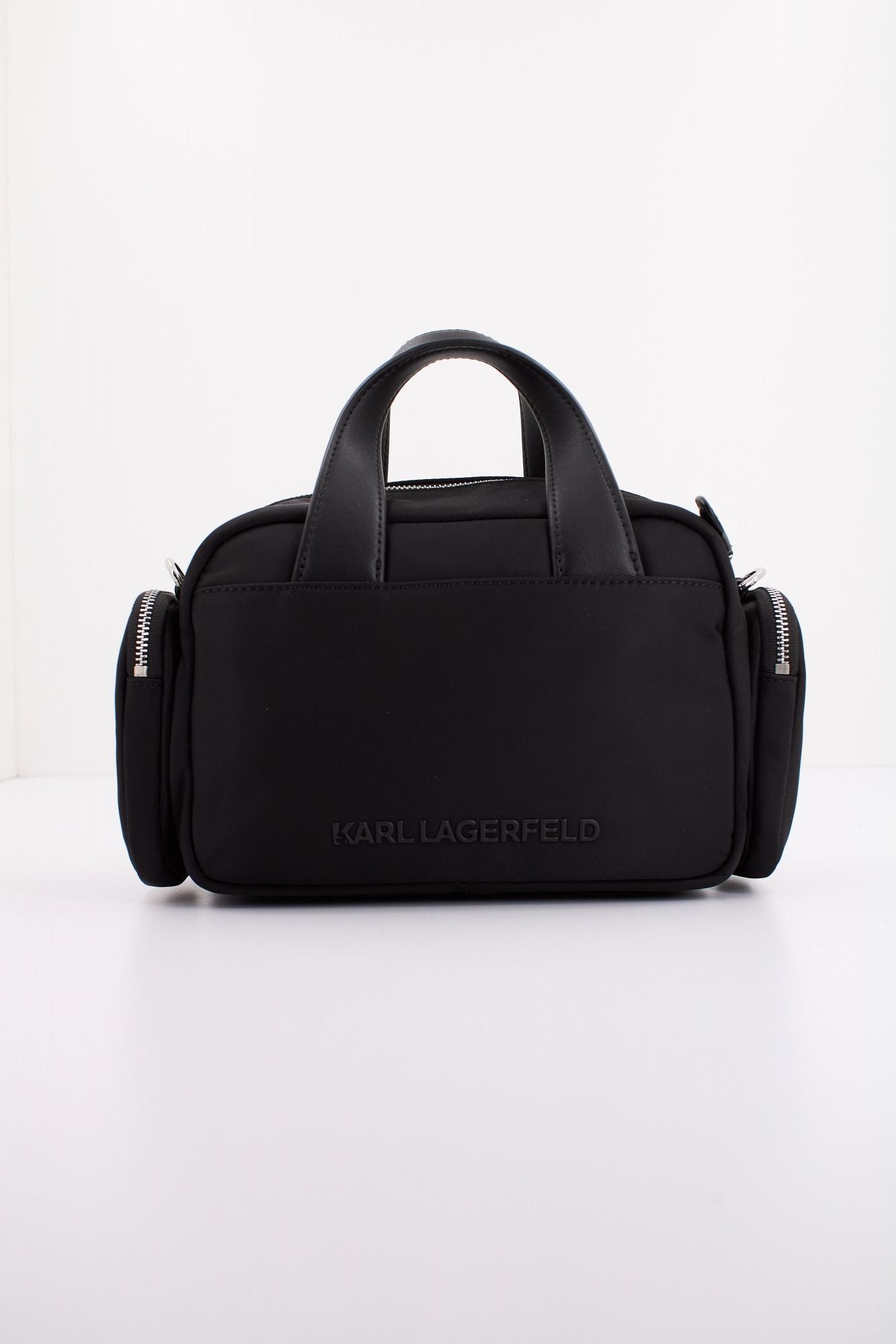 KARL LAGERFELD K/IKONIK 2.0 NYLON MD CB X en color NEGRO (3)