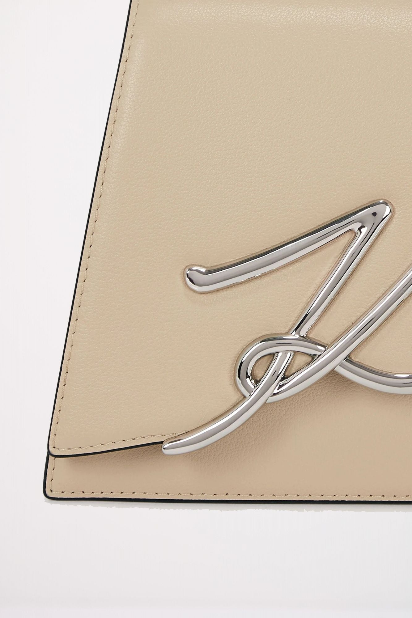 KARL LAGERFELD SIGNATURE 2.0 MD en color BEIS (4)