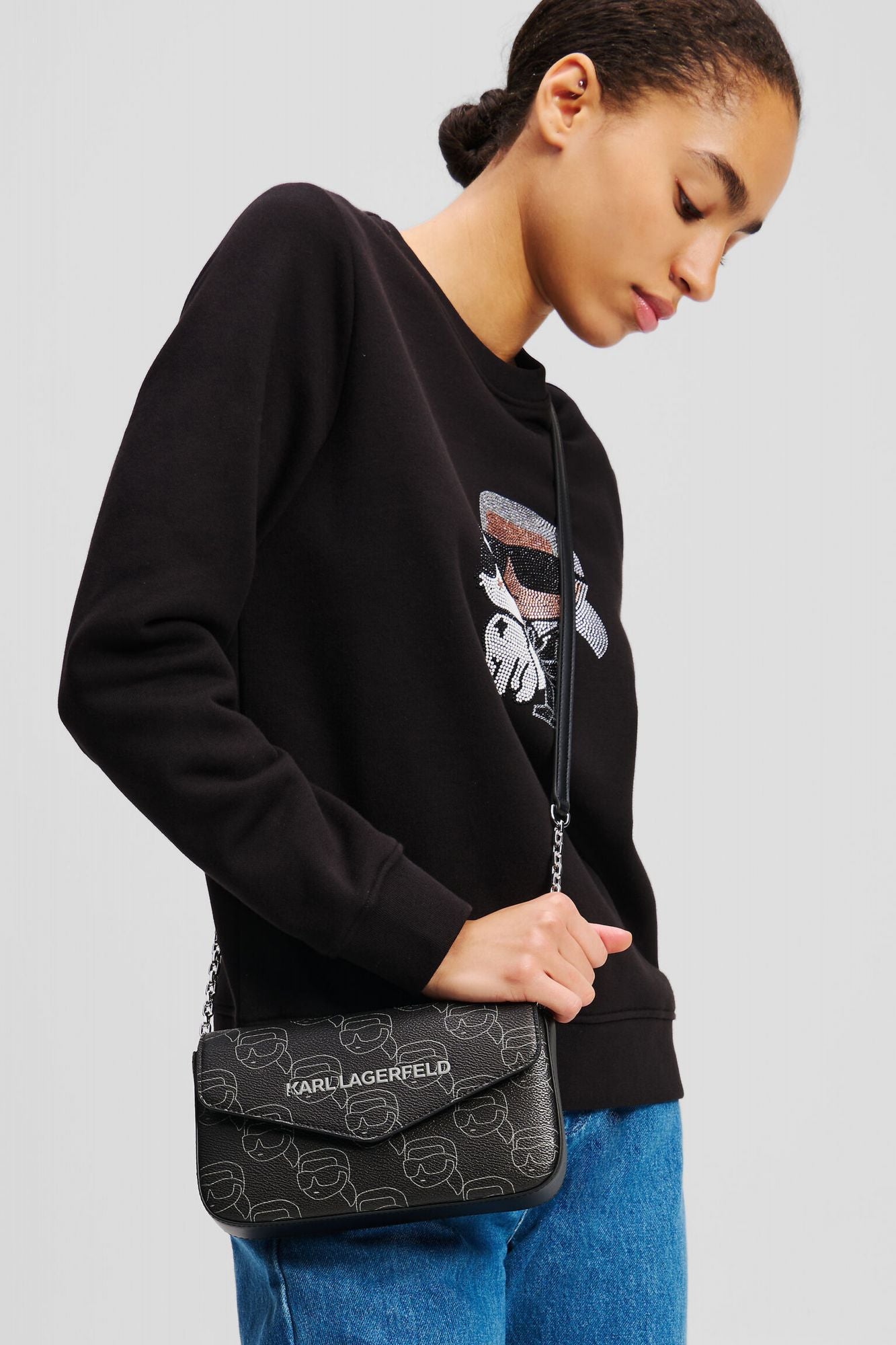 KARL LAGERFELD IKON MONOGRAM en color NEGRO (4)