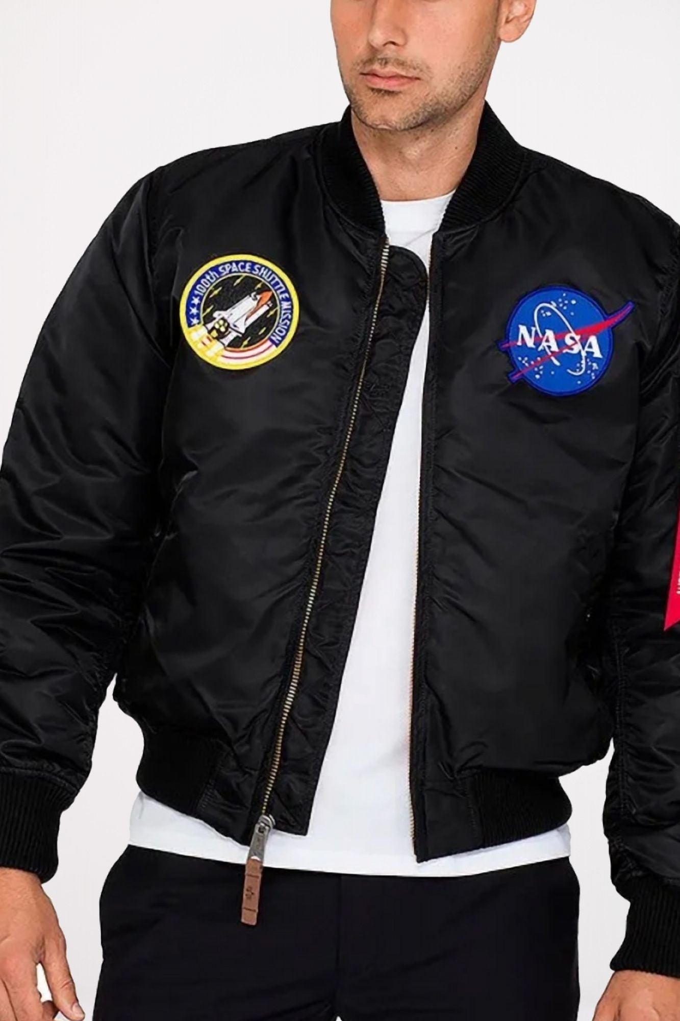 ALPHA INDUSTRIES  MA1 VF NASA  en color NEGRO (1)