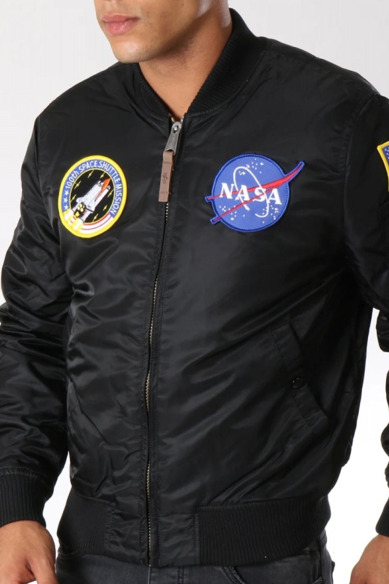 ALPHA INDUSTRIES  MA1 VF NASA  en color NEGRO (3)