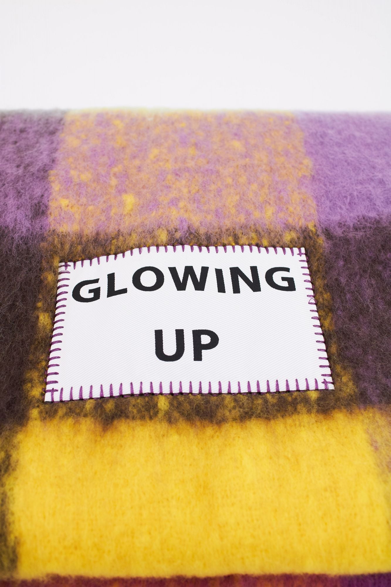 VERB TO DO GLOWING UP en color MULTICOLOR (3)