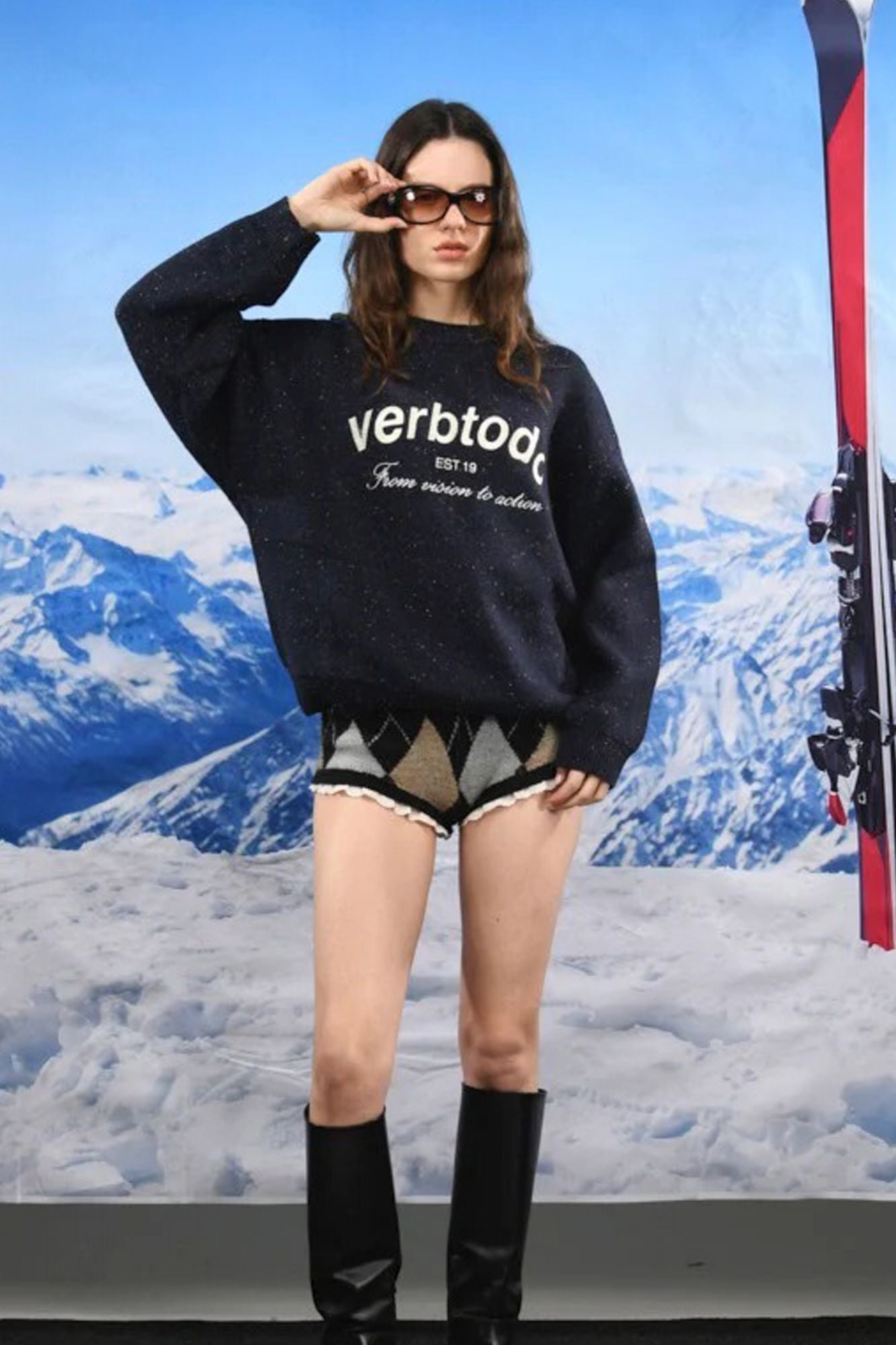 VERB TO DO KVTD OV en color NEGRO (1)