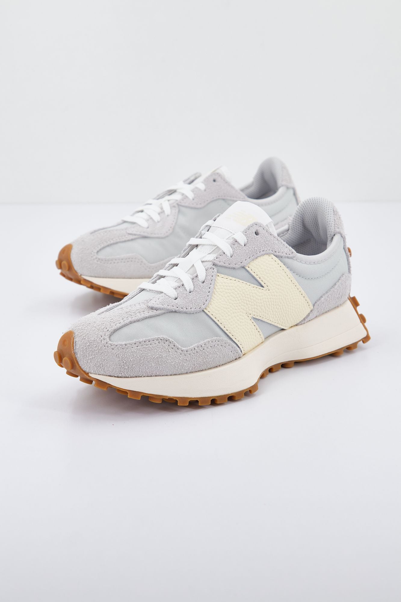 NEW BALANCE WS327 BG  en color GRIS (6)