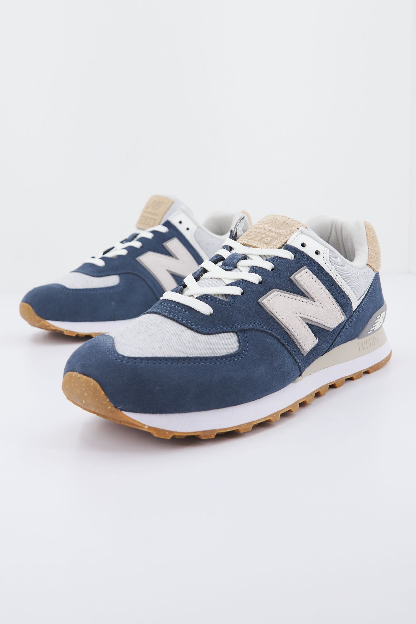 NEW BALANCE U574 SX2  en color AZUL (2)