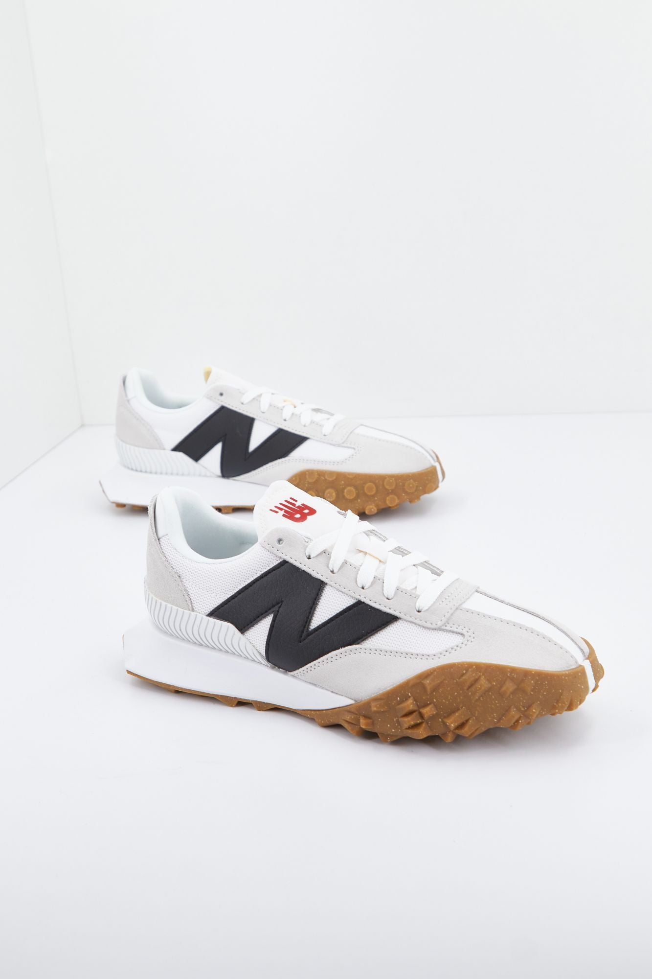 NEW BALANCE UXC72 SD  en color BLANCO (2)