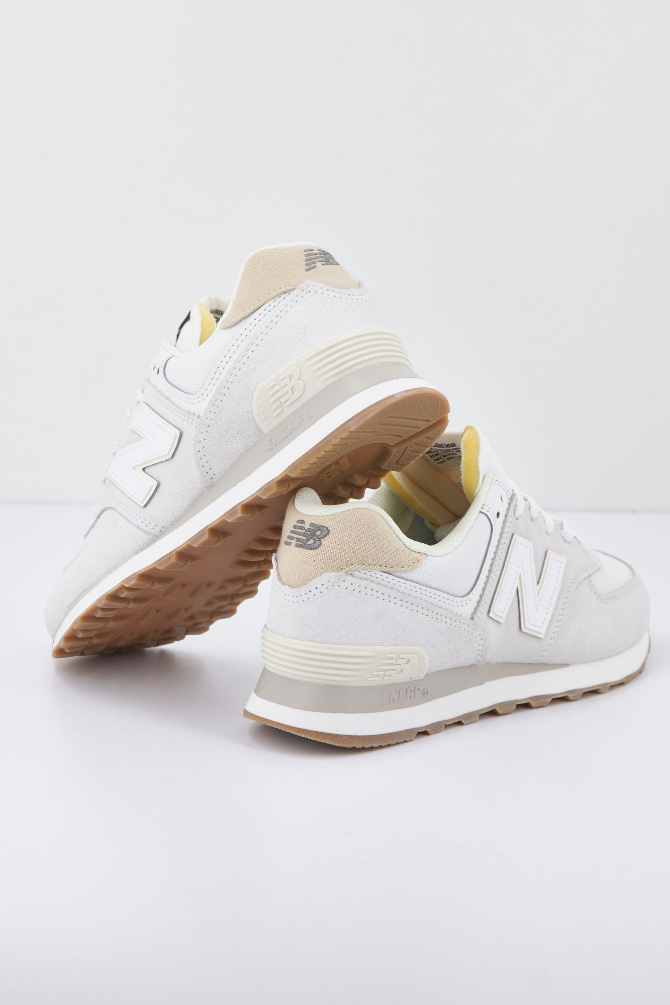NEW BALANCE WL574 NO2  en color BLANCO (3)