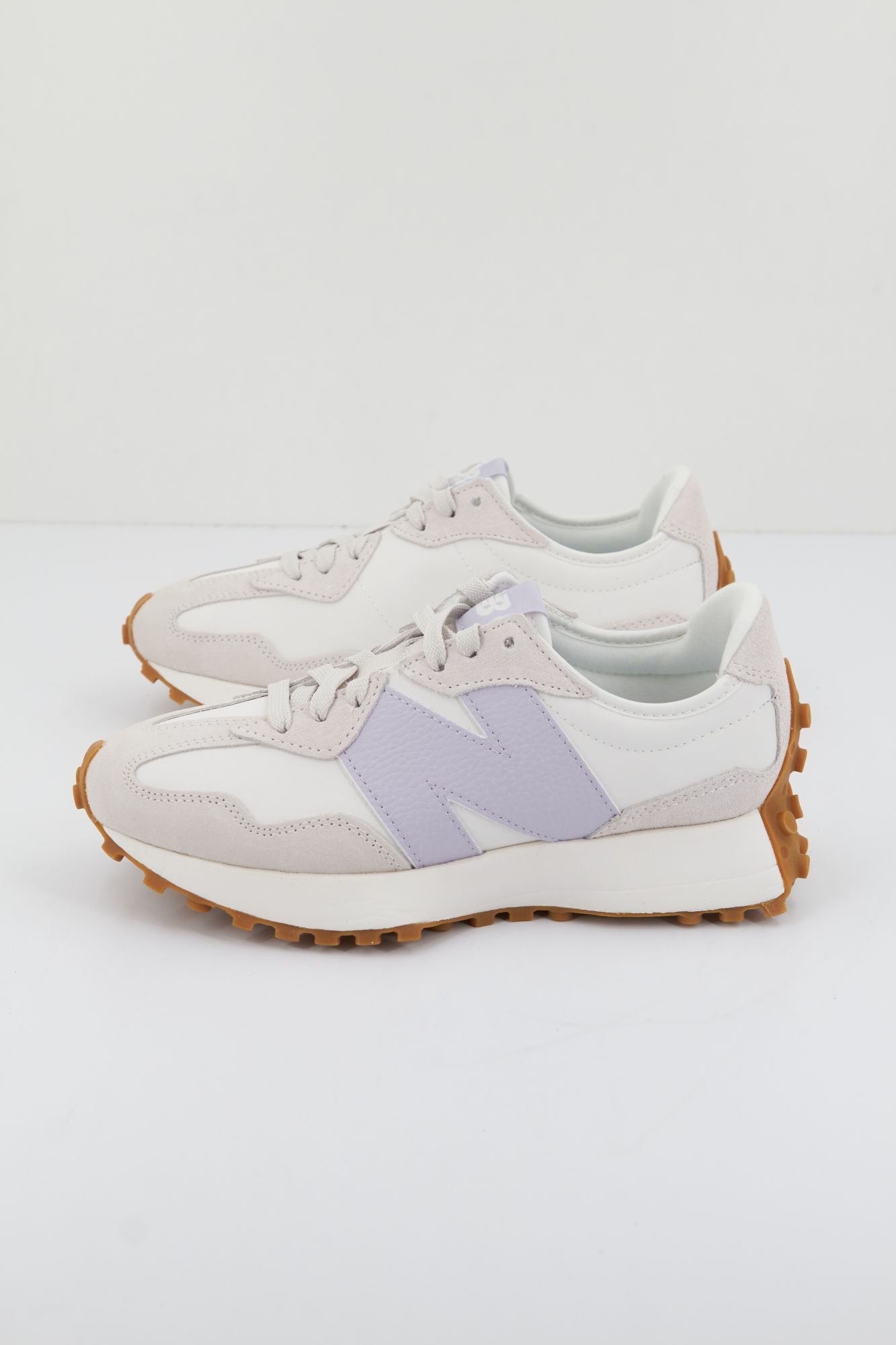 NEW BALANCE WS327OS en color BEIS (1)