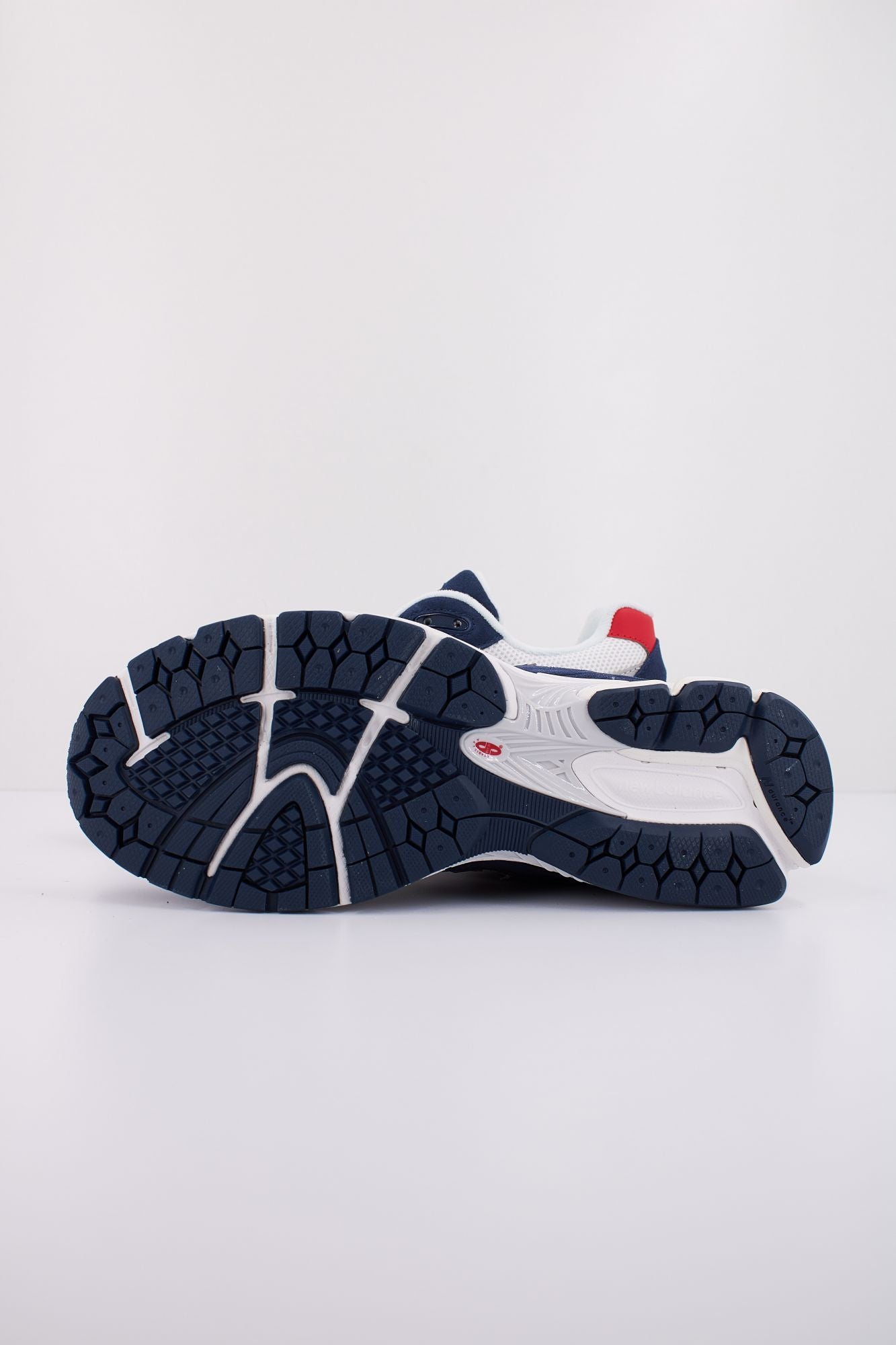 NEW BALANCE M2002 RRB en color AZUL (5)