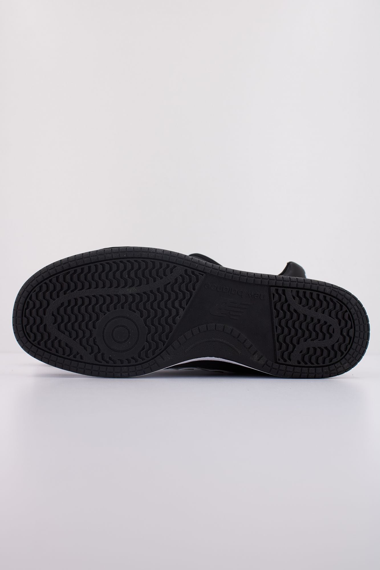 NEW BALANCE BB480  en color NEGRO (5)