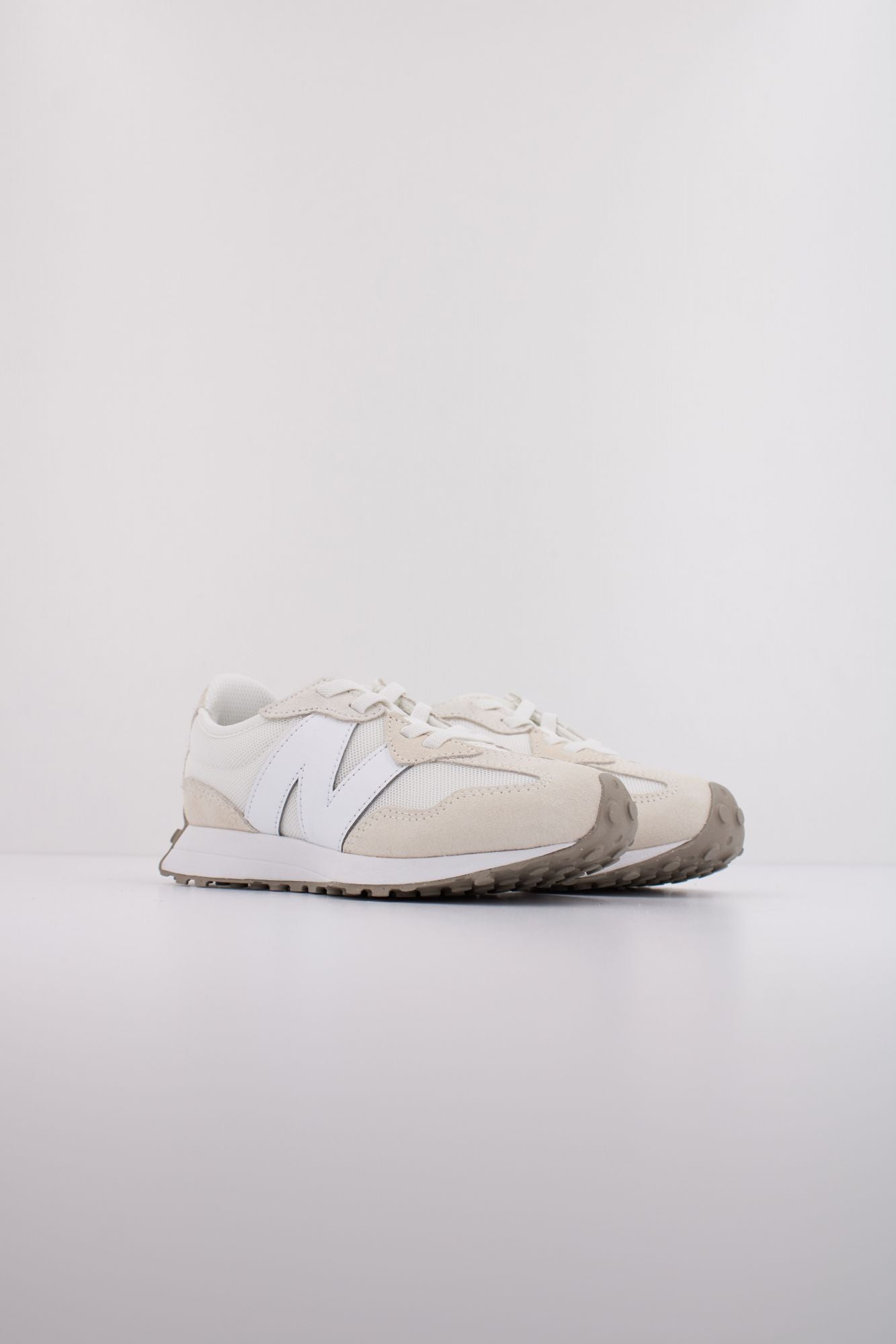 NEW BALANCE PH327 en color BEIS (2)