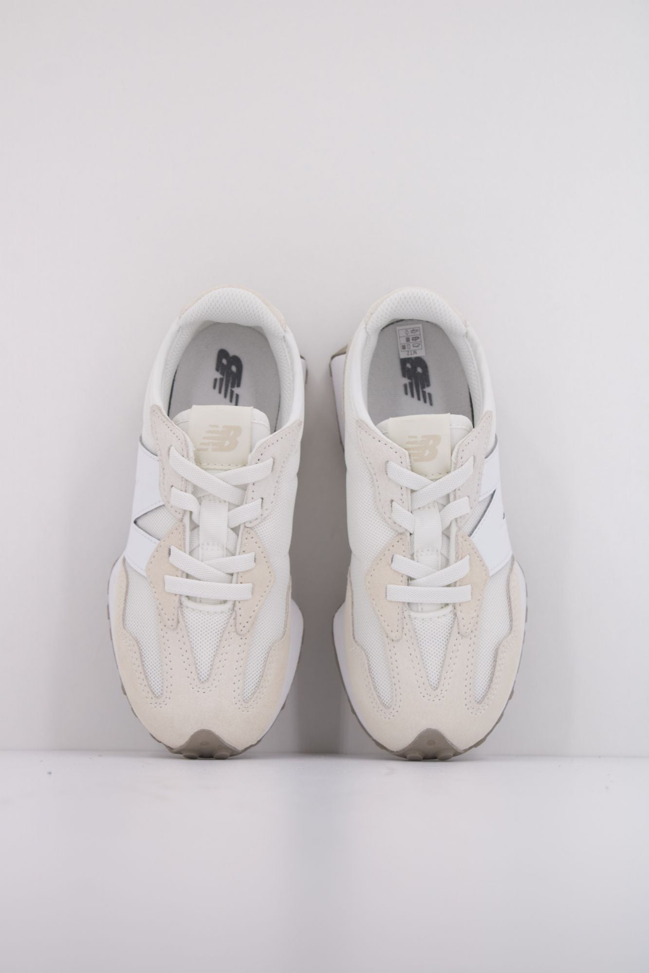 NEW BALANCE PH327 en color BEIS (3)