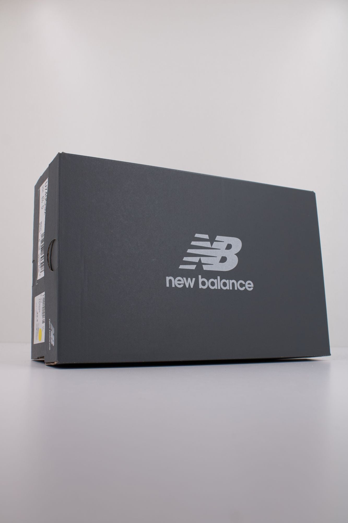 NEW BALANCE U740  en color GRIS (6)