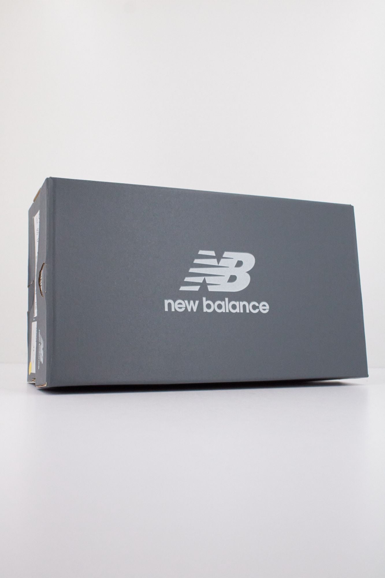 NEW BALANCE CT500 en color BLANCO (6)