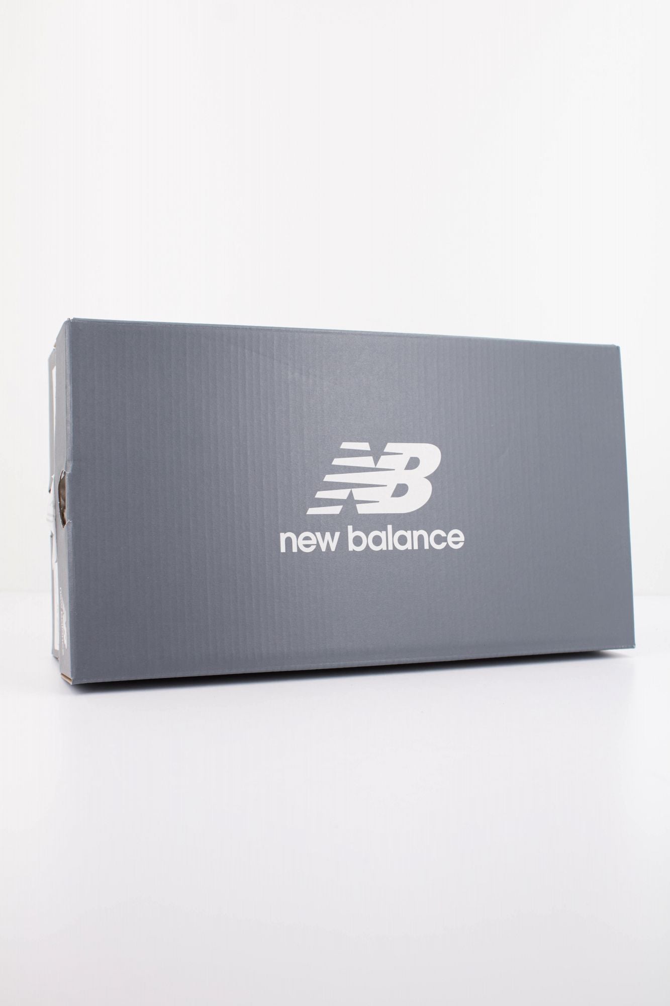 NEW BALANCE U471 AM  en color BEIS (6)