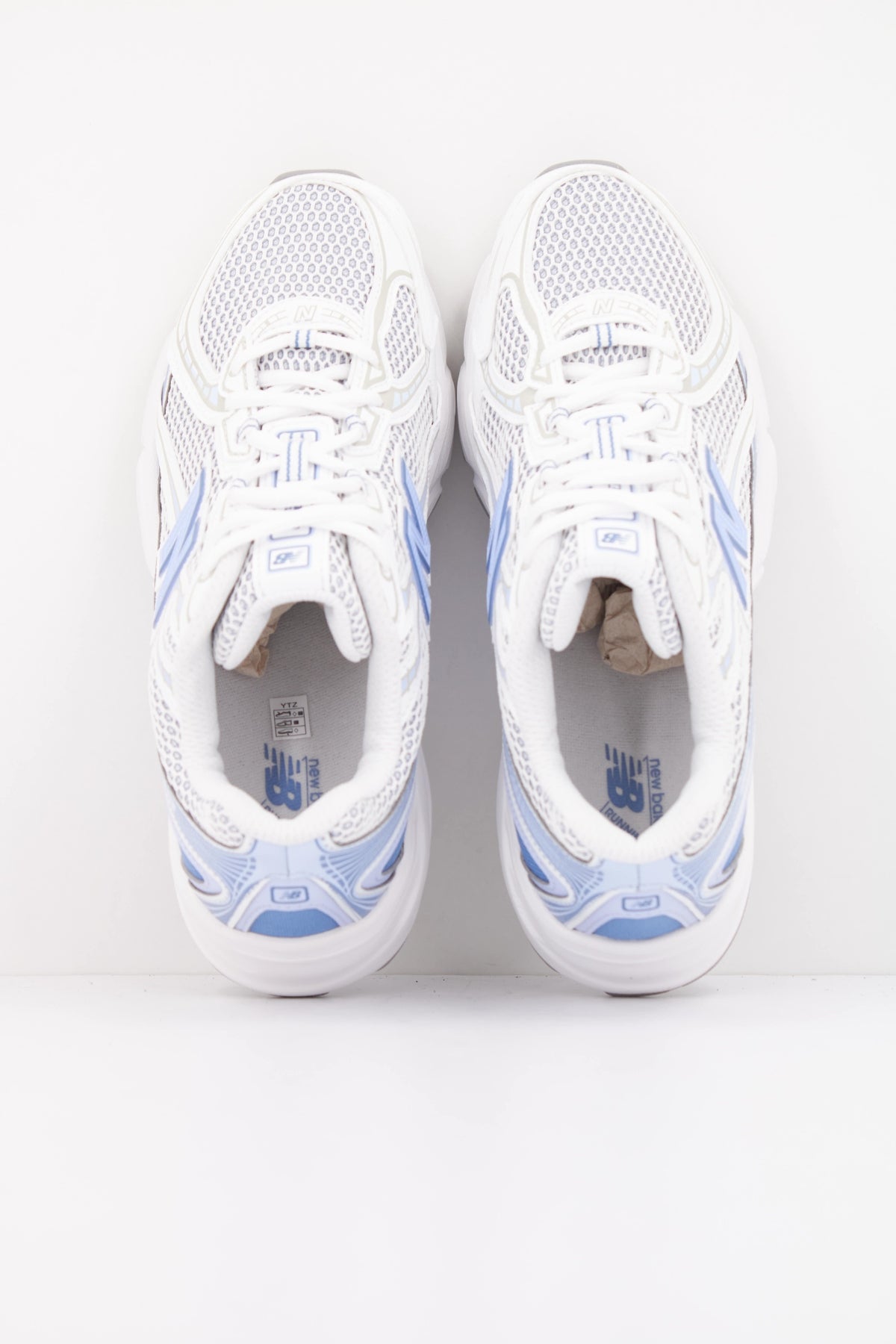 NEW BALANCE U740 1T4 en color AZUL (3)