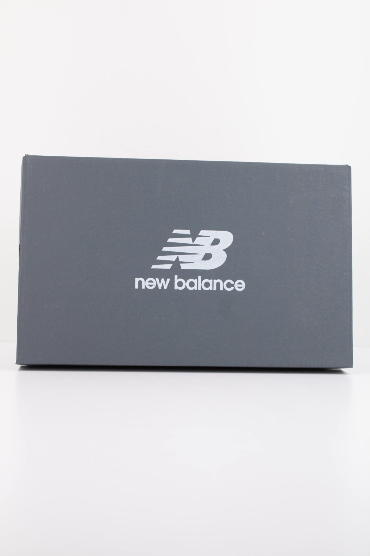 NEW BALANCE U9060  en color GRIS (6)